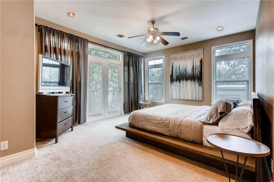 306 E 34th St # B, Austin, TX 78705