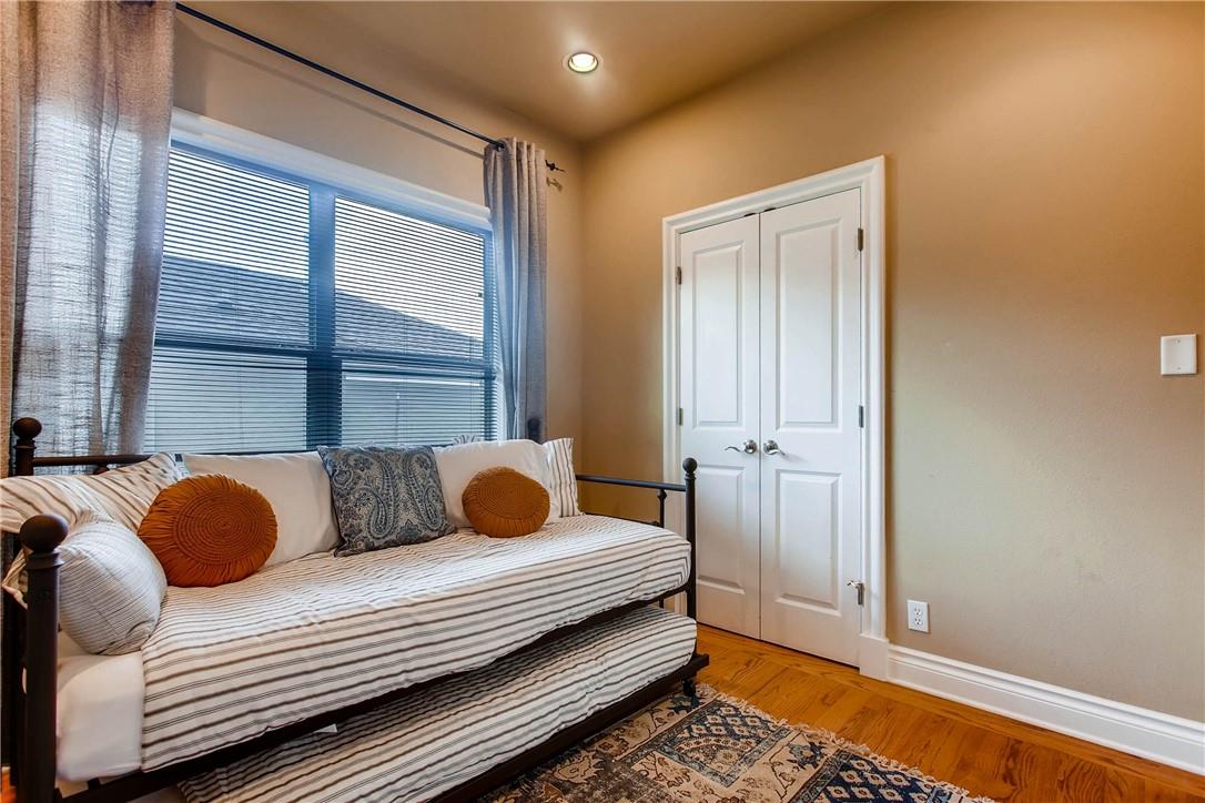 306 E 34th St # B, Austin, TX 78705