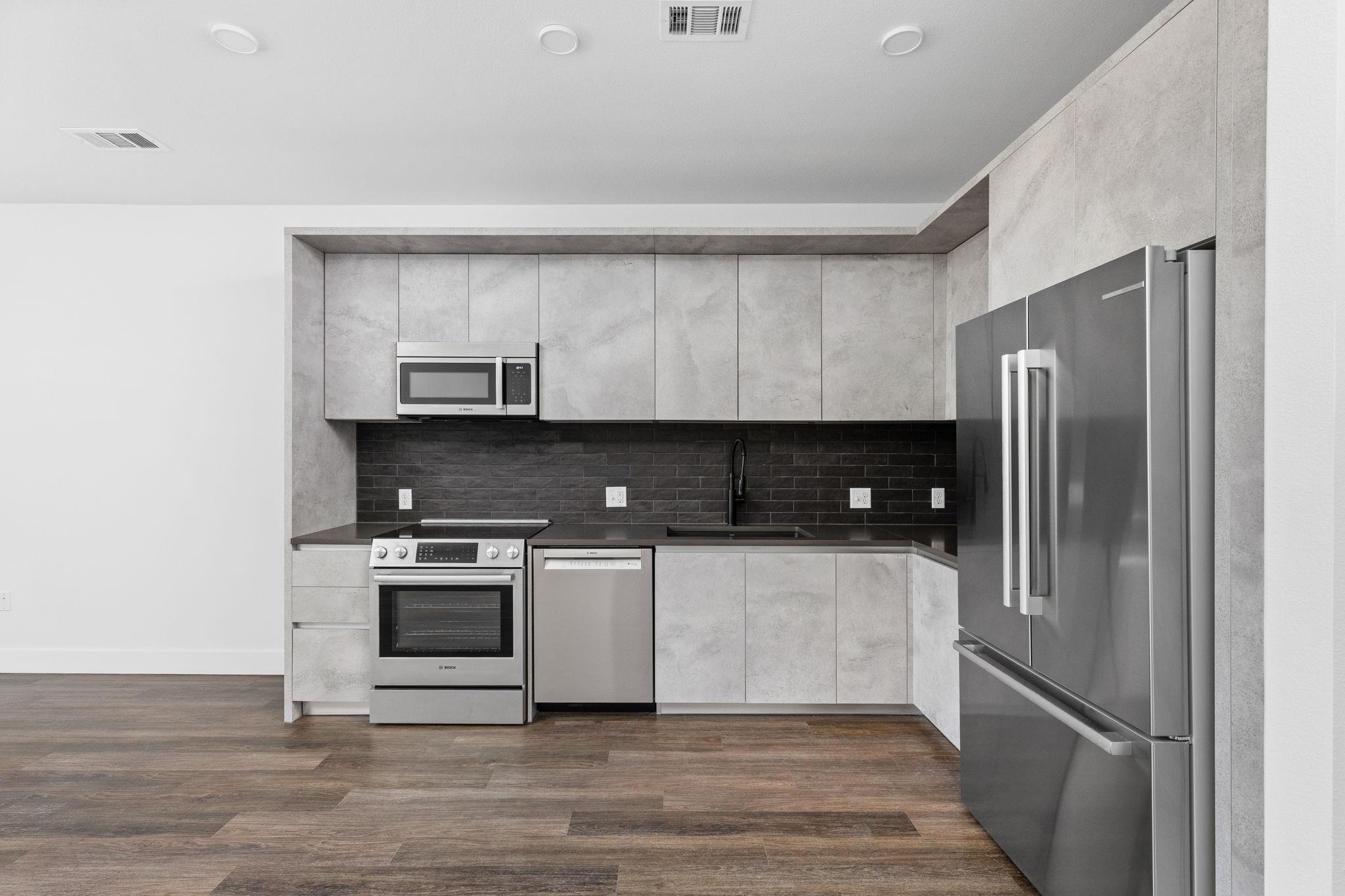 4315 S Congress Ave # 527, Austin, TX 78745