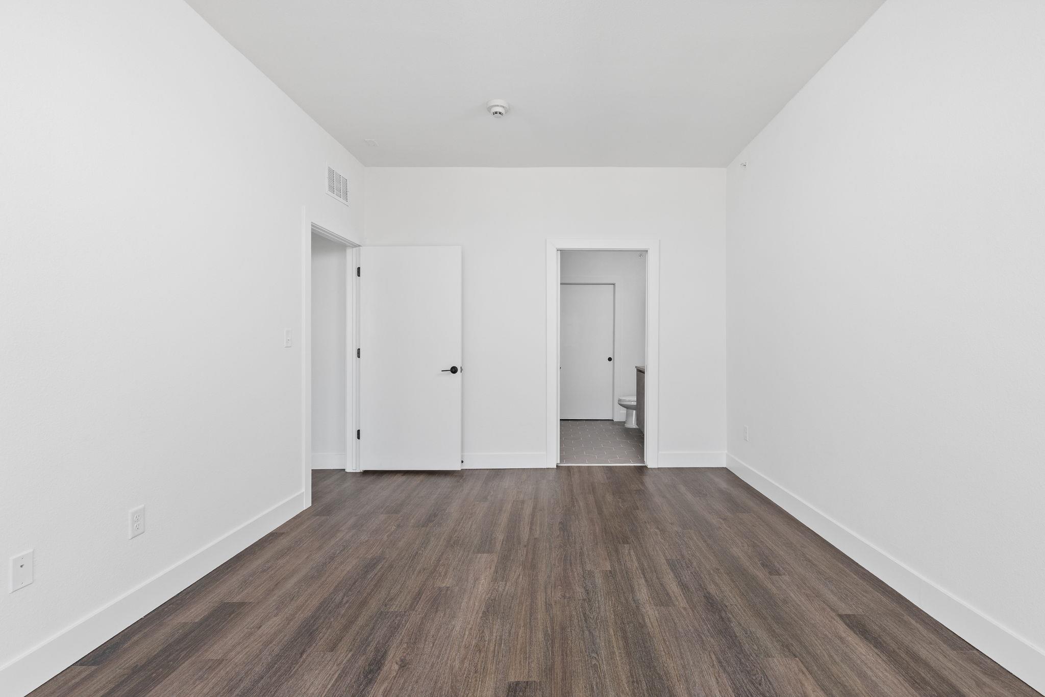 4315 S Congress Ave # 527, Austin, TX 78745