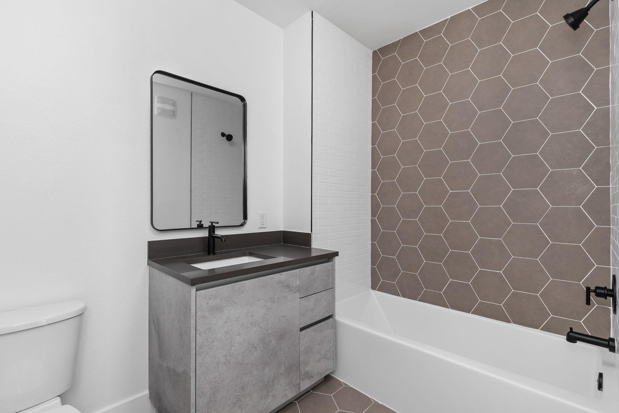 4315 S Congress Ave # 527, Austin, TX 78745