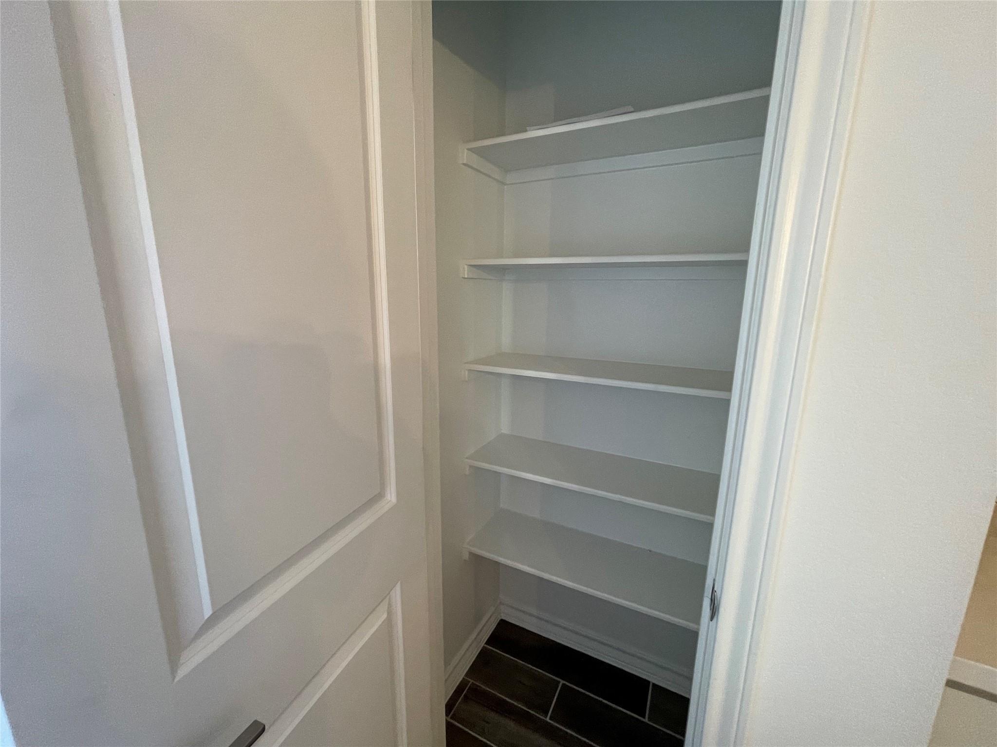 101 Thurman Holt Rd, Hutto, TX 78634