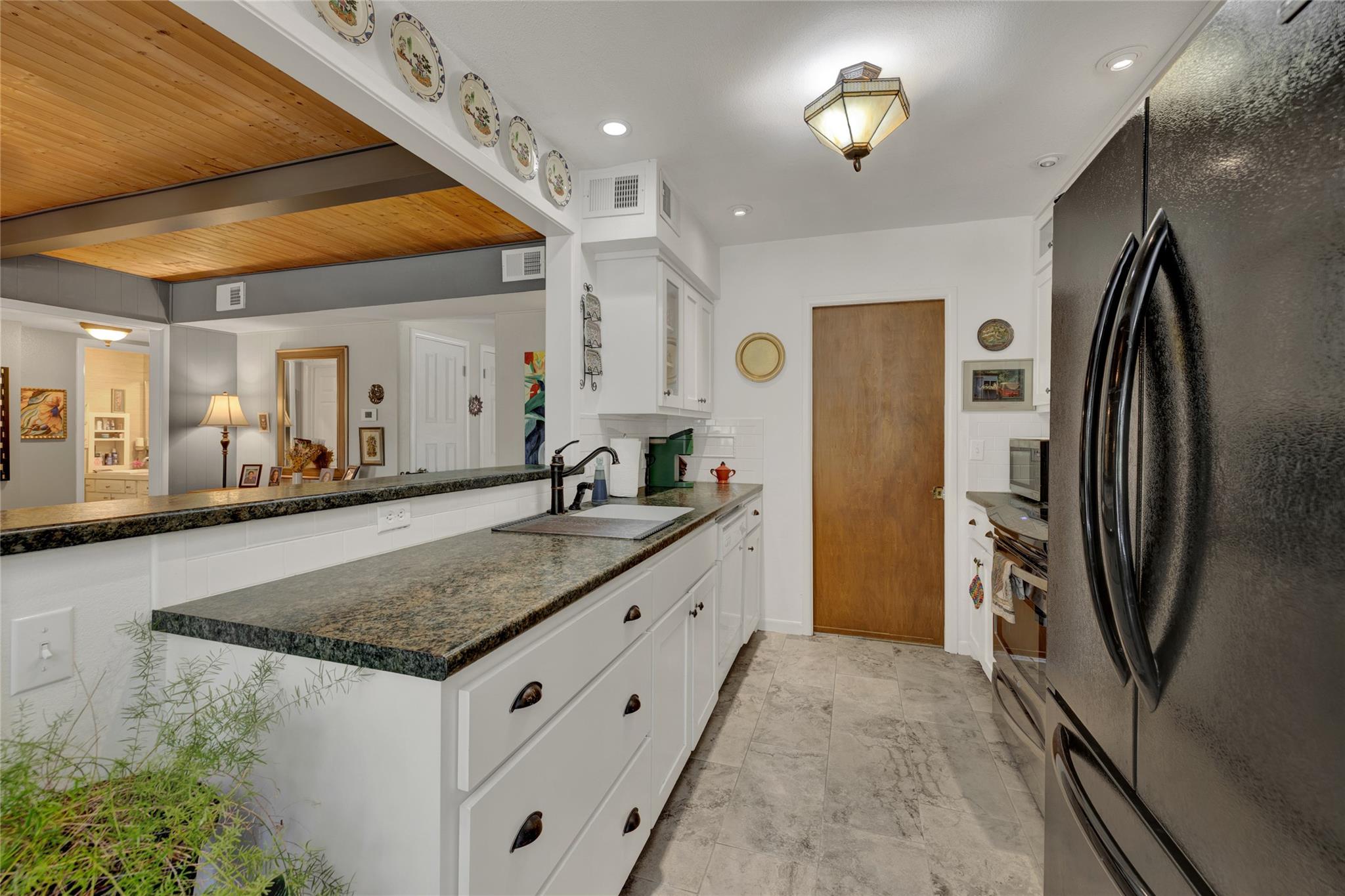 114 Algarita St, San Marcos, TX 78666