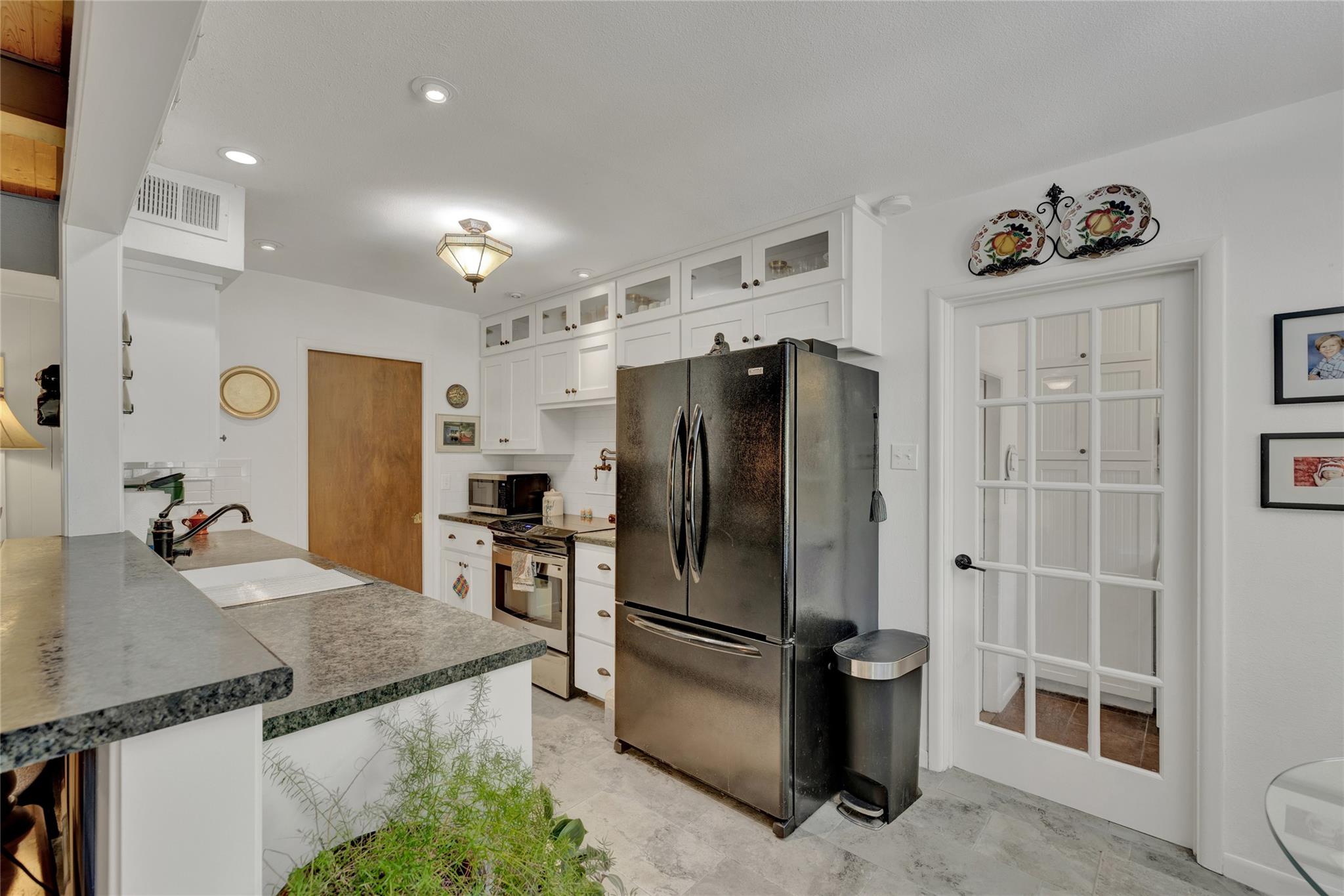 114 Algarita St, San Marcos, TX 78666