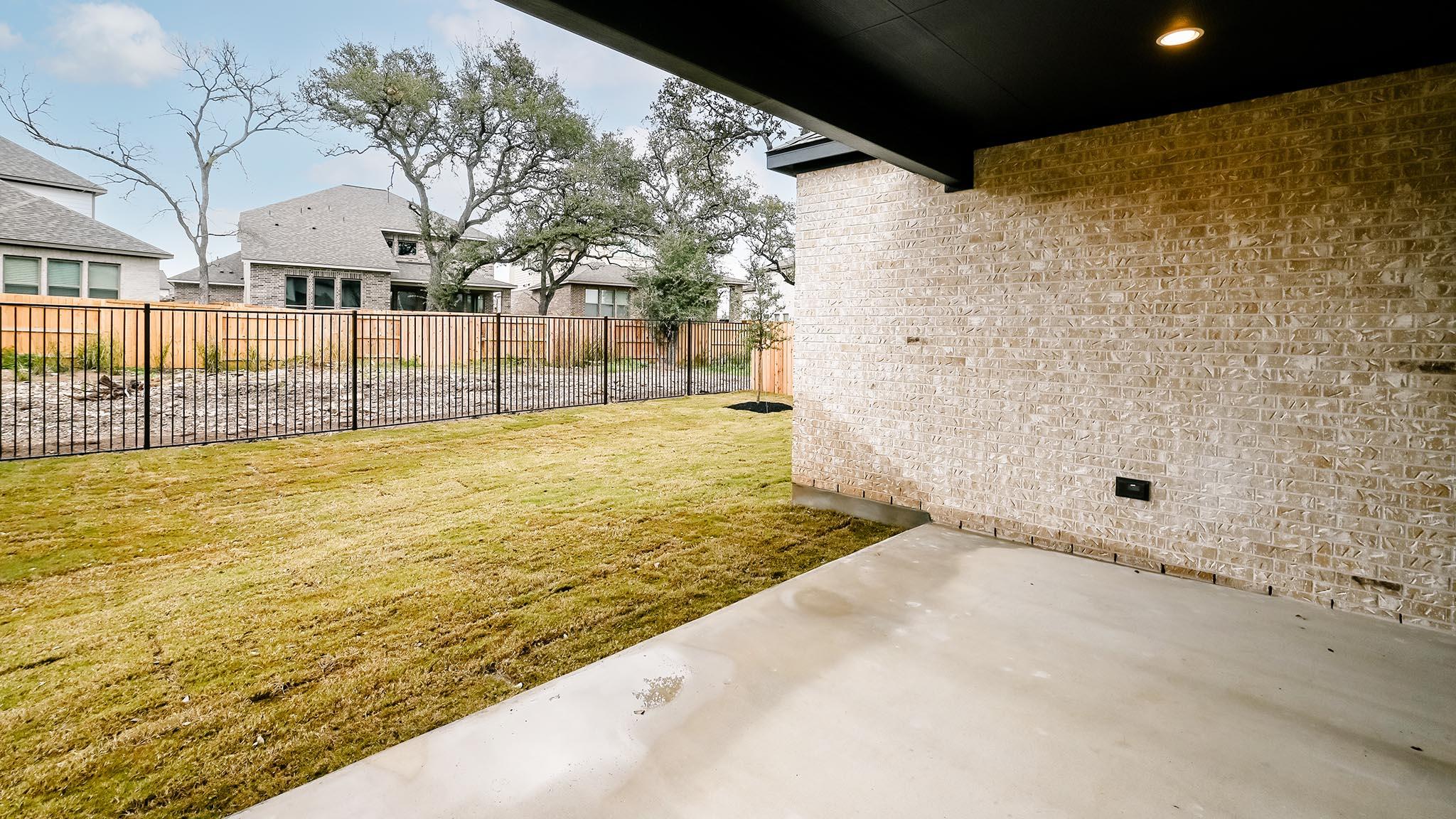 172 Basket Flower Loop, Kyle, TX 78640