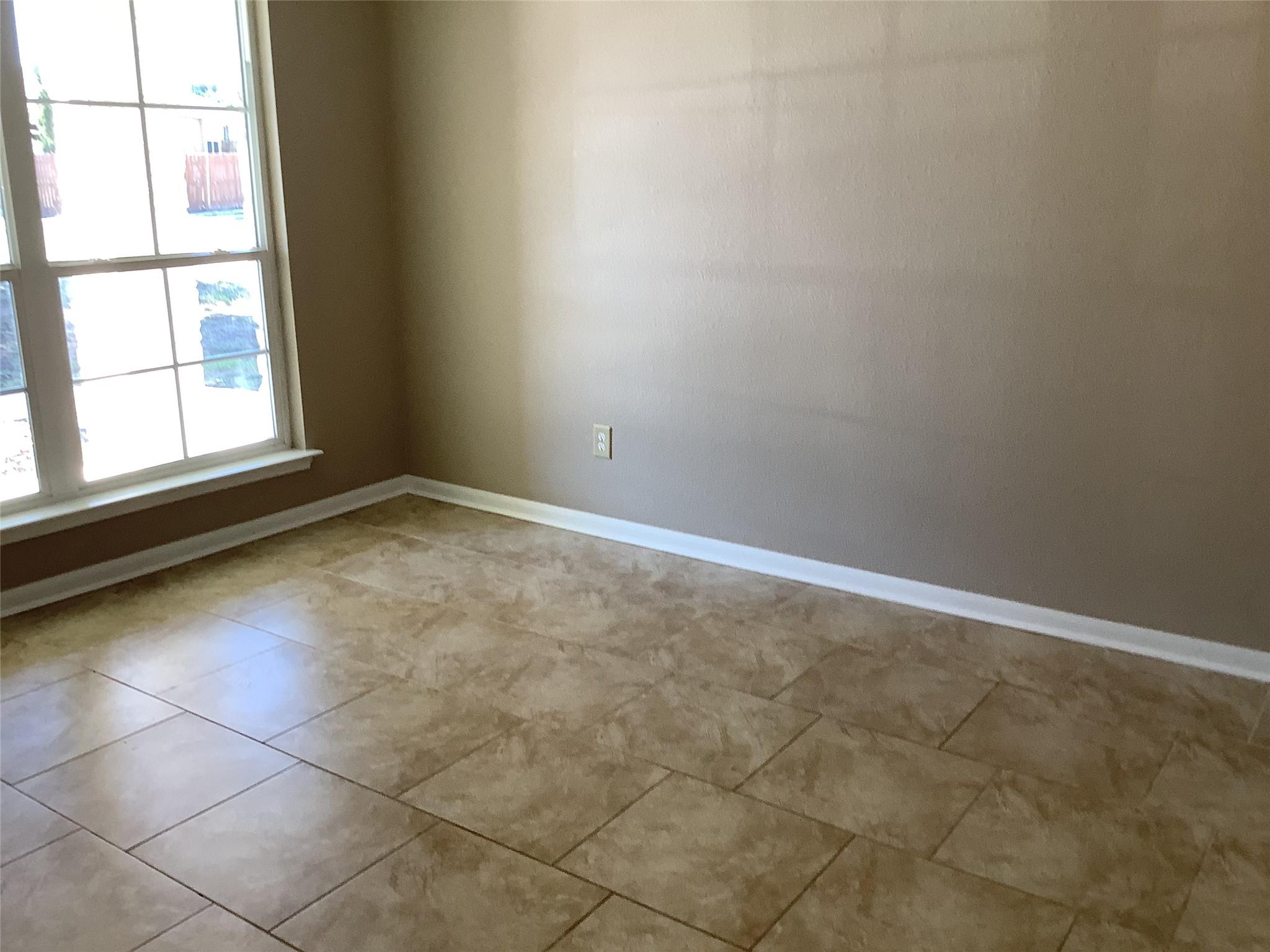 119 Hoya Ln, San Marcos, TX 78666