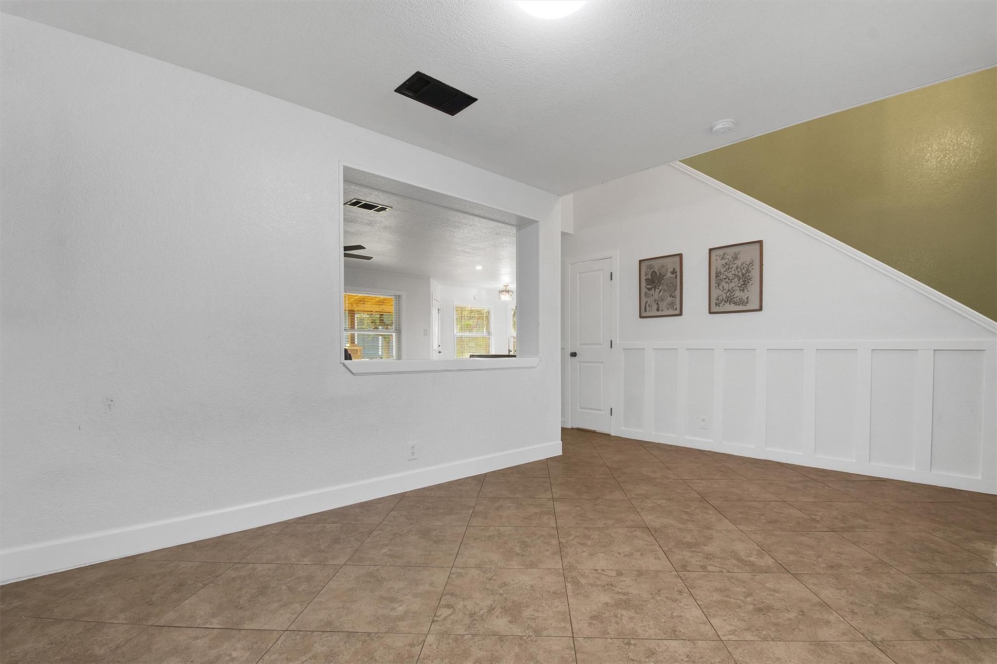 915 Tanglewood Dr, Leander, TX 78641