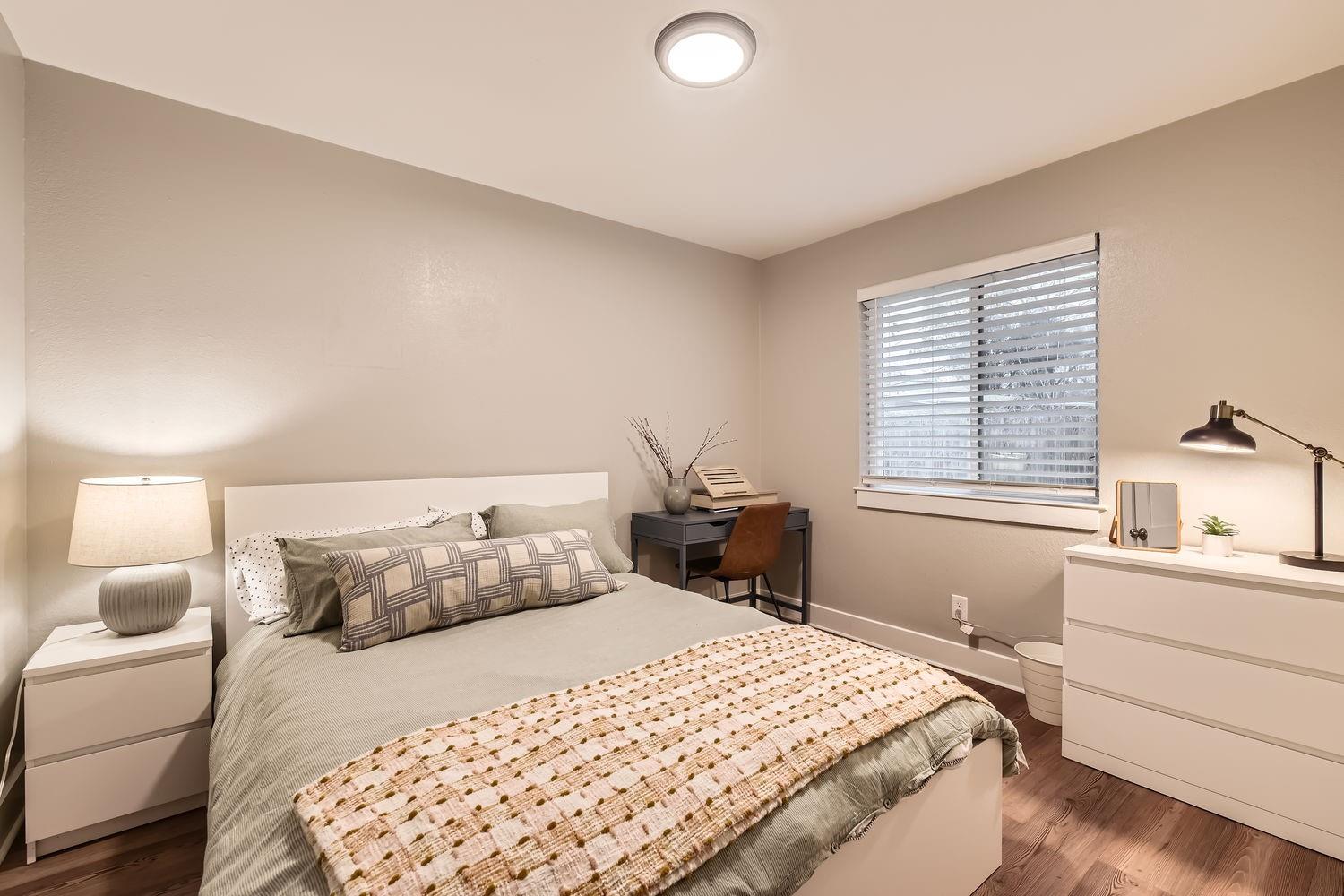 6108 Calmar Cv # B, Austin, TX 78721