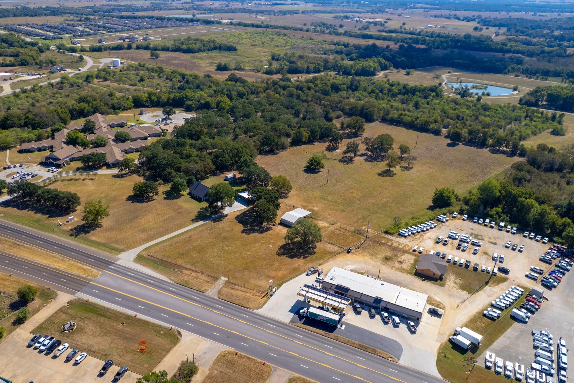 974 State Highway 21 E Highway, Caldwell, TX 77836