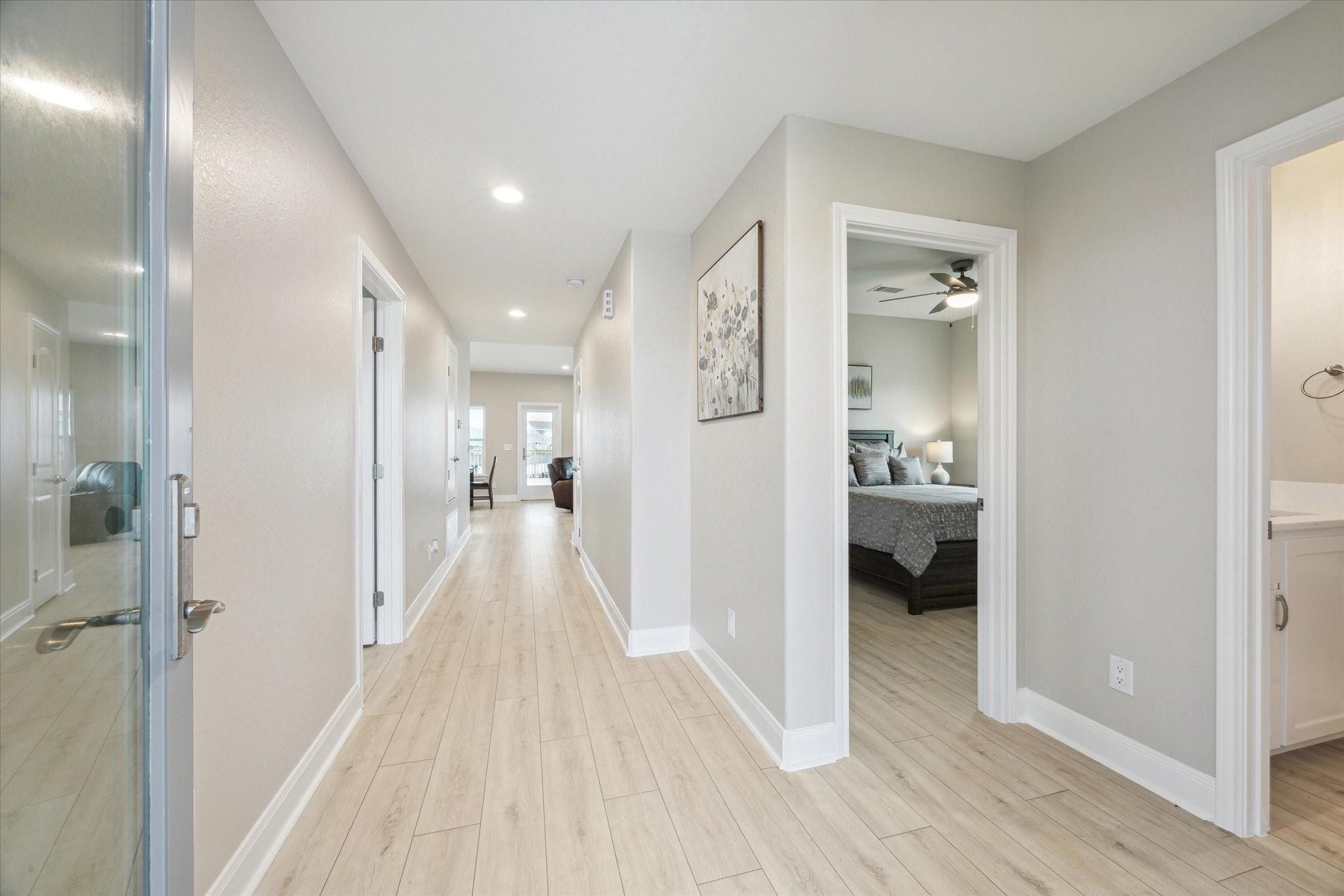 230 Bora Bora Dr, Galveston, TX 77554