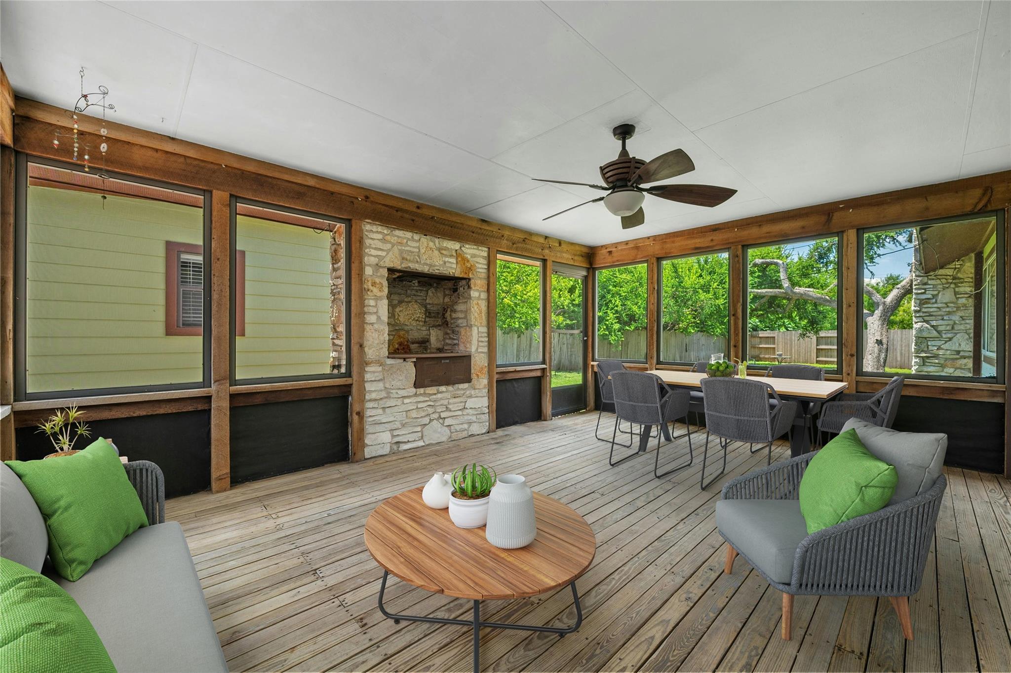 10255 Missel Thrush Dr, Austin, TX 78750