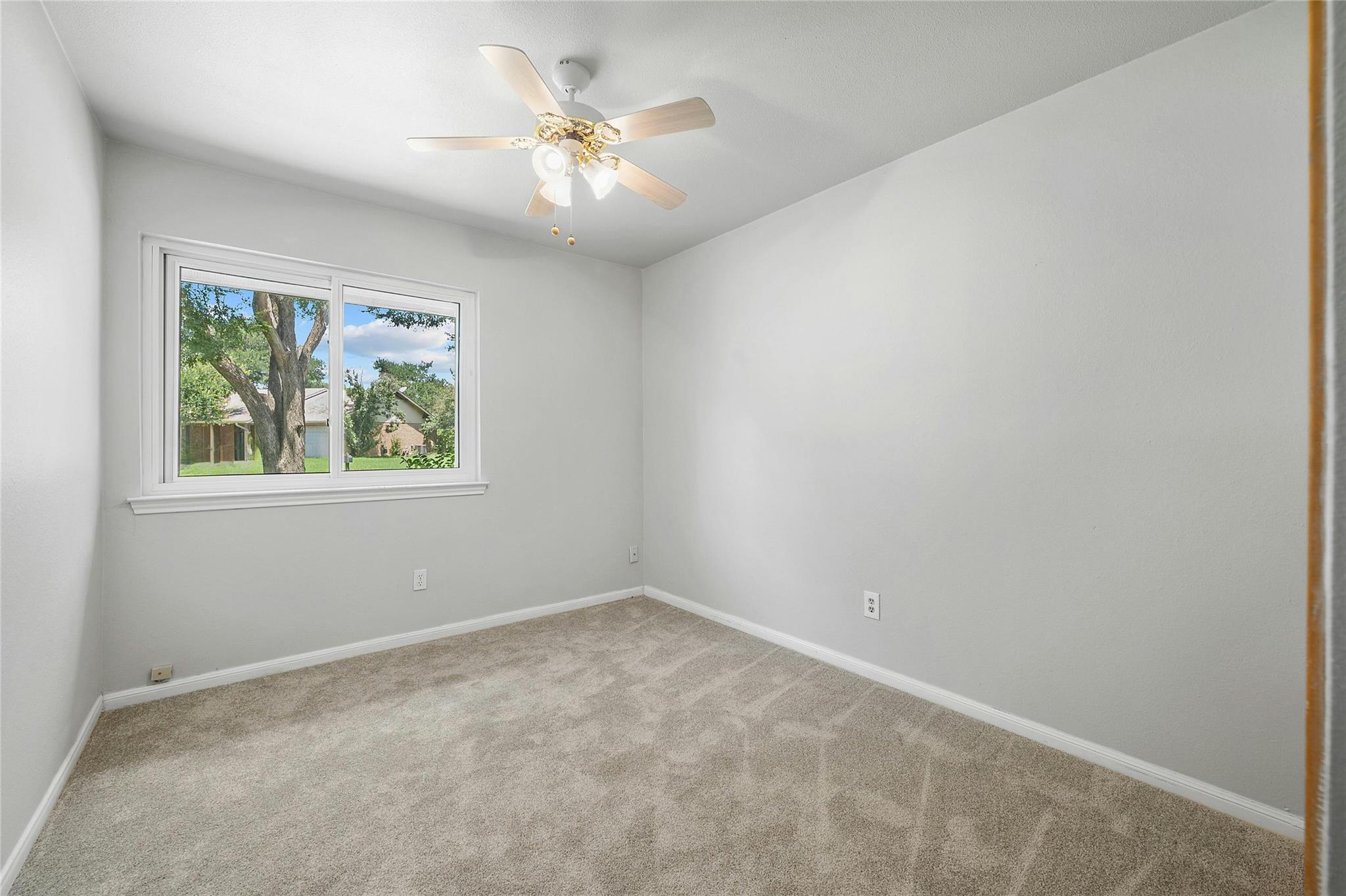 10255 Missel Thrush Dr, Austin, TX 78750