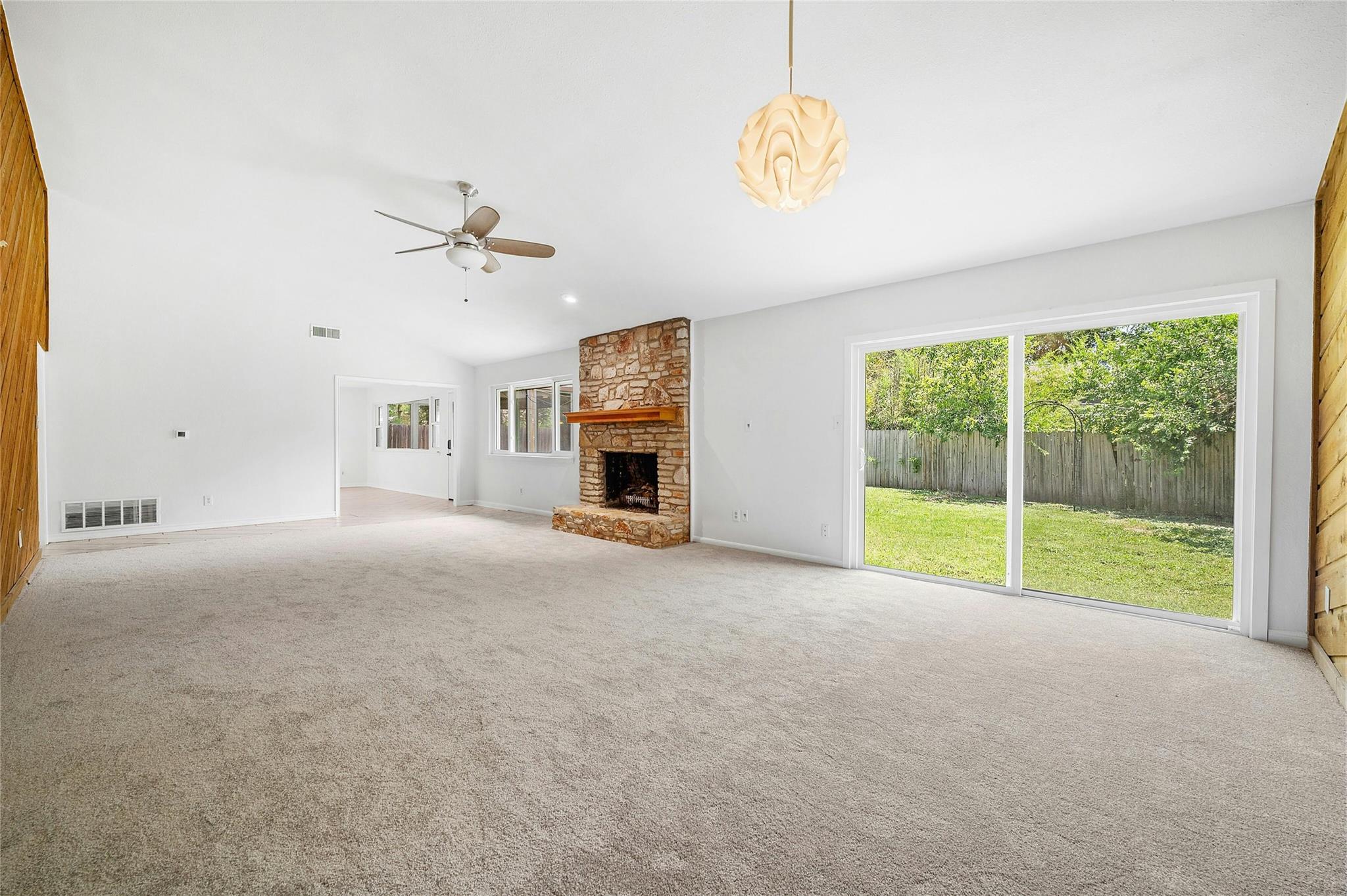 10255 Missel Thrush Dr, Austin, TX 78750