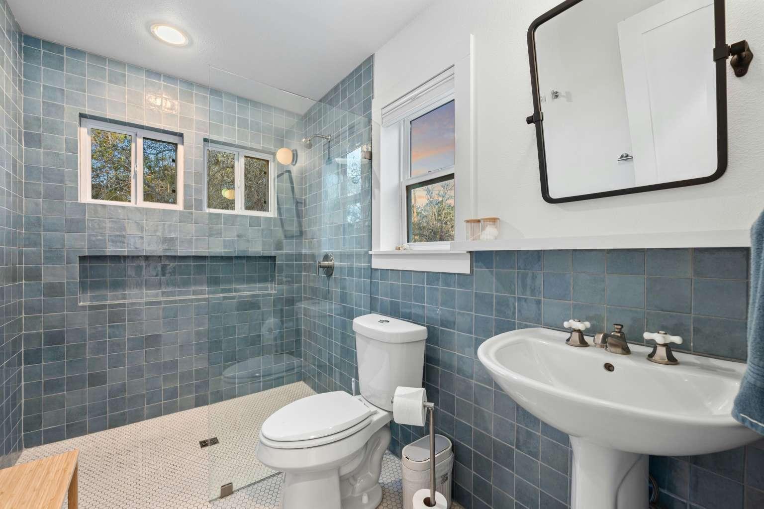 550 Cliffside Rd, Wimberley, TX 78676