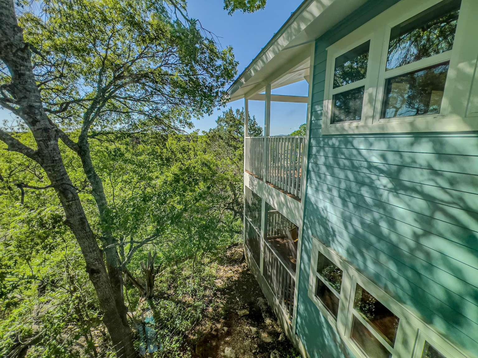 550 Cliffside Rd, Wimberley, TX 78676