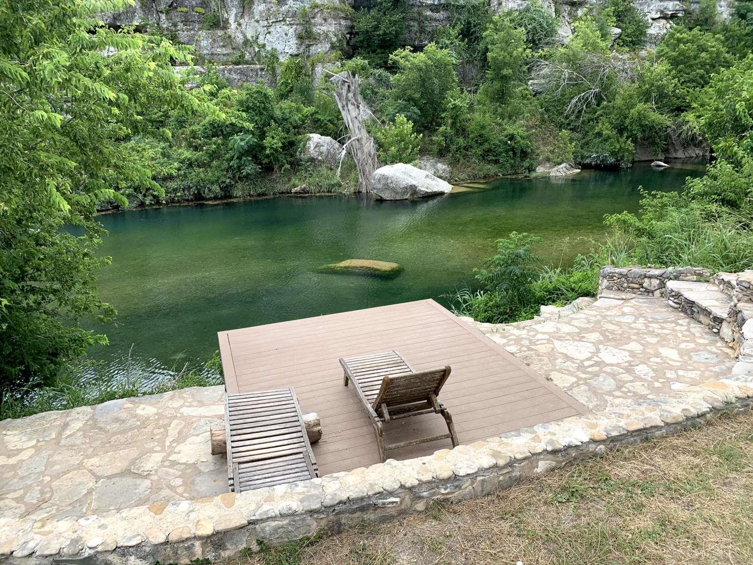 550 Cliffside Rd, Wimberley, TX 78676