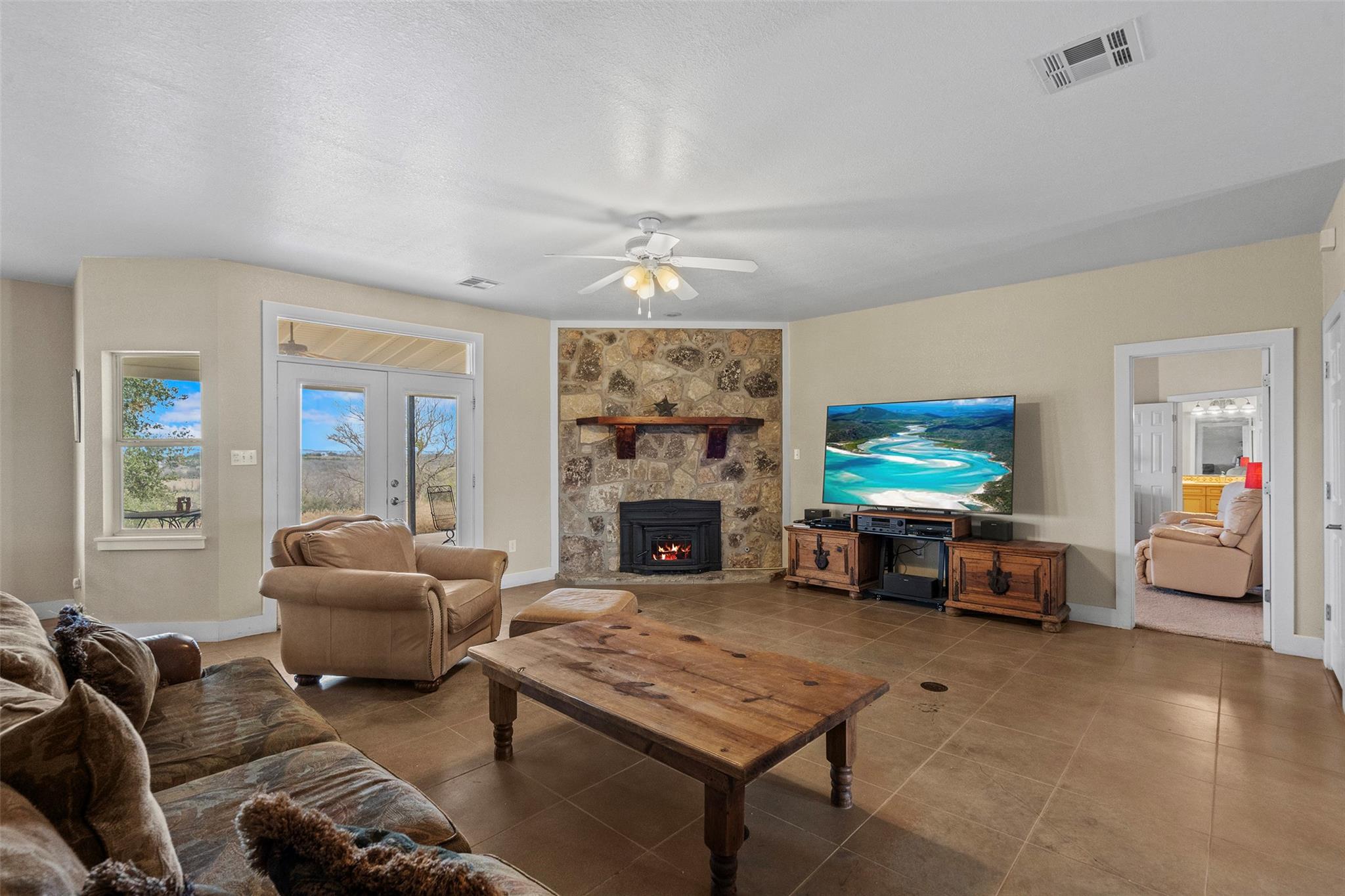 1274 County Road 2806, Lampasas, TX 76550