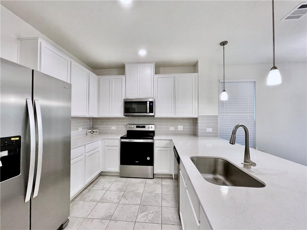 7909 Big Wind Way, Austin, TX 78724