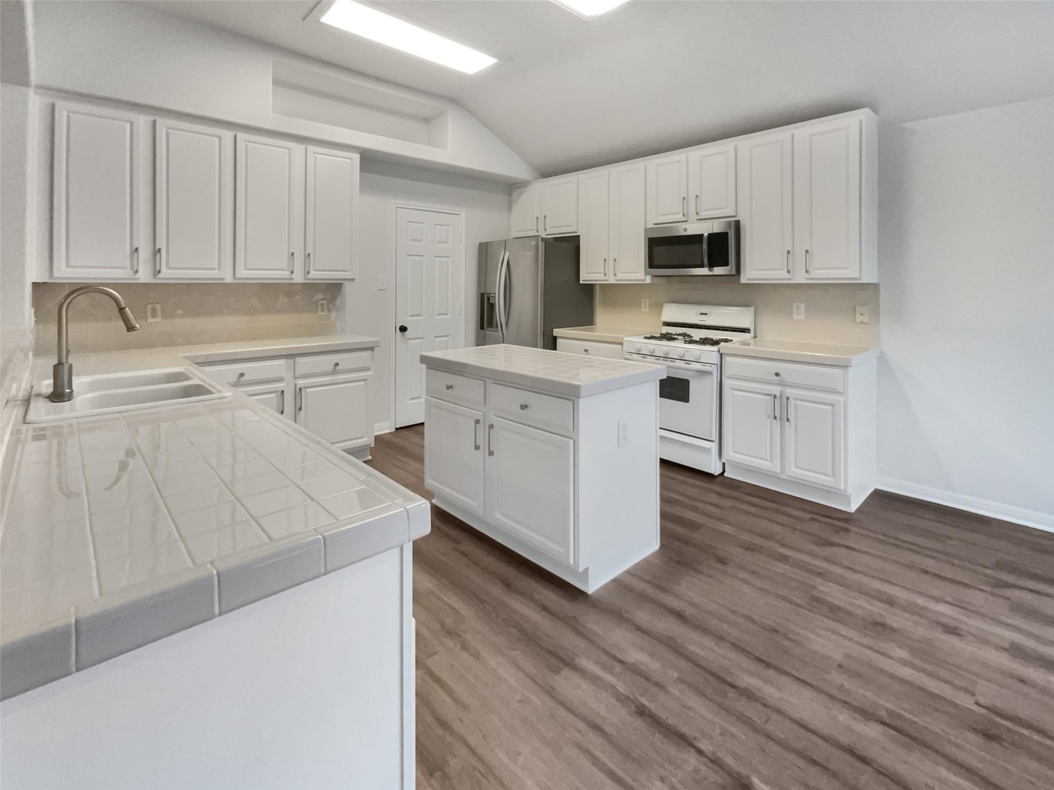 3723 Cheyenne St, Round Rock, TX 78665