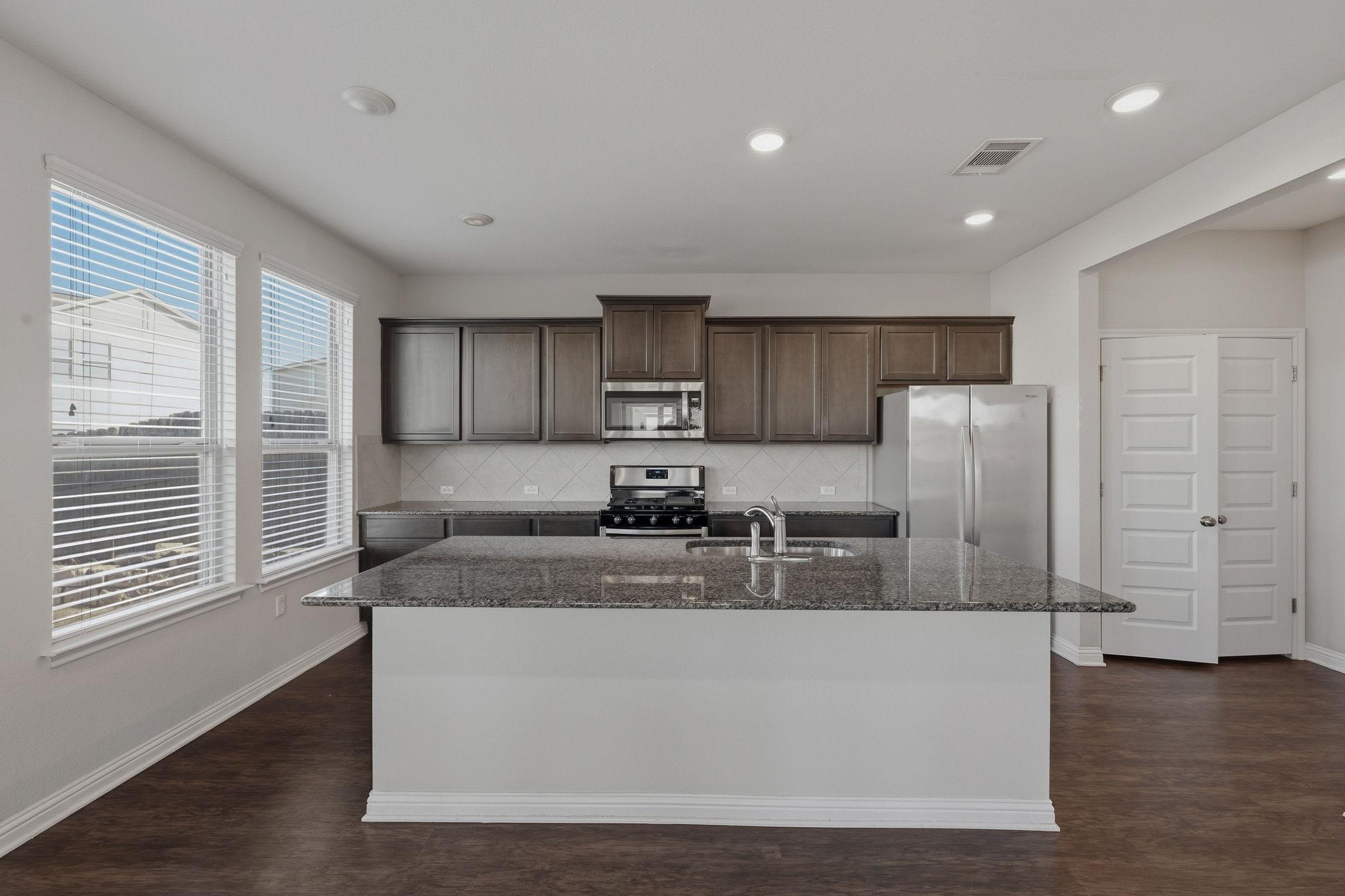 5801 Monmarte Cv, Austin, TX 78744