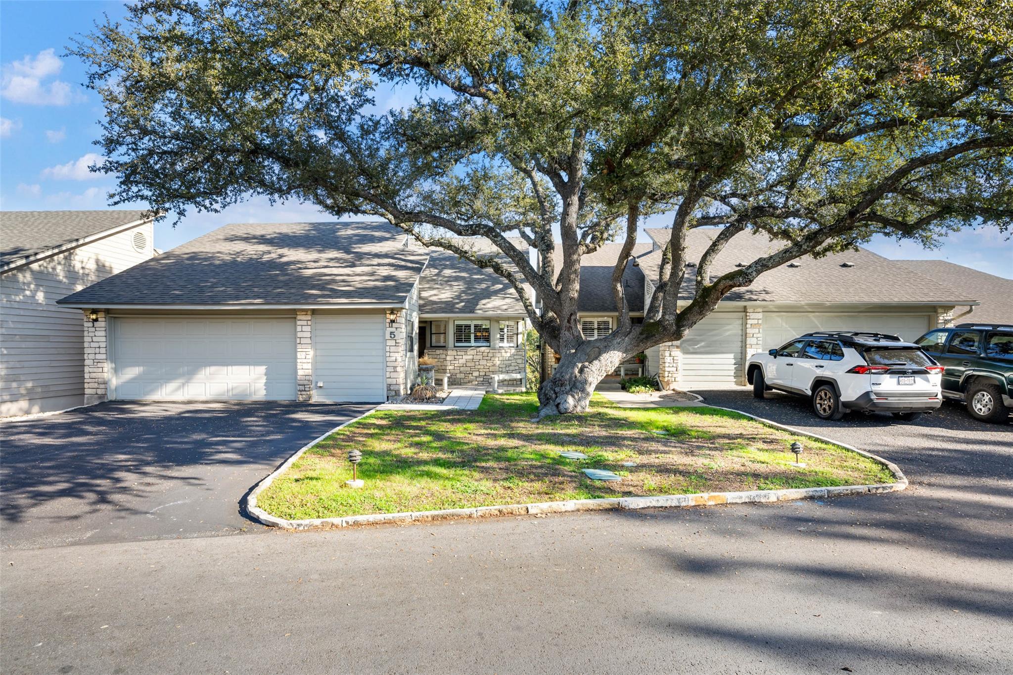 5 Cypress Pt, Wimberley, TX 78676