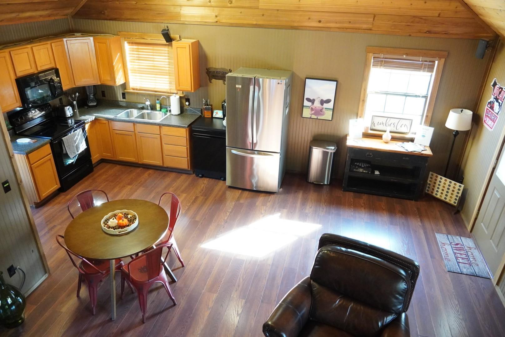 145 Lea Ln, Wimberley, TX 78676