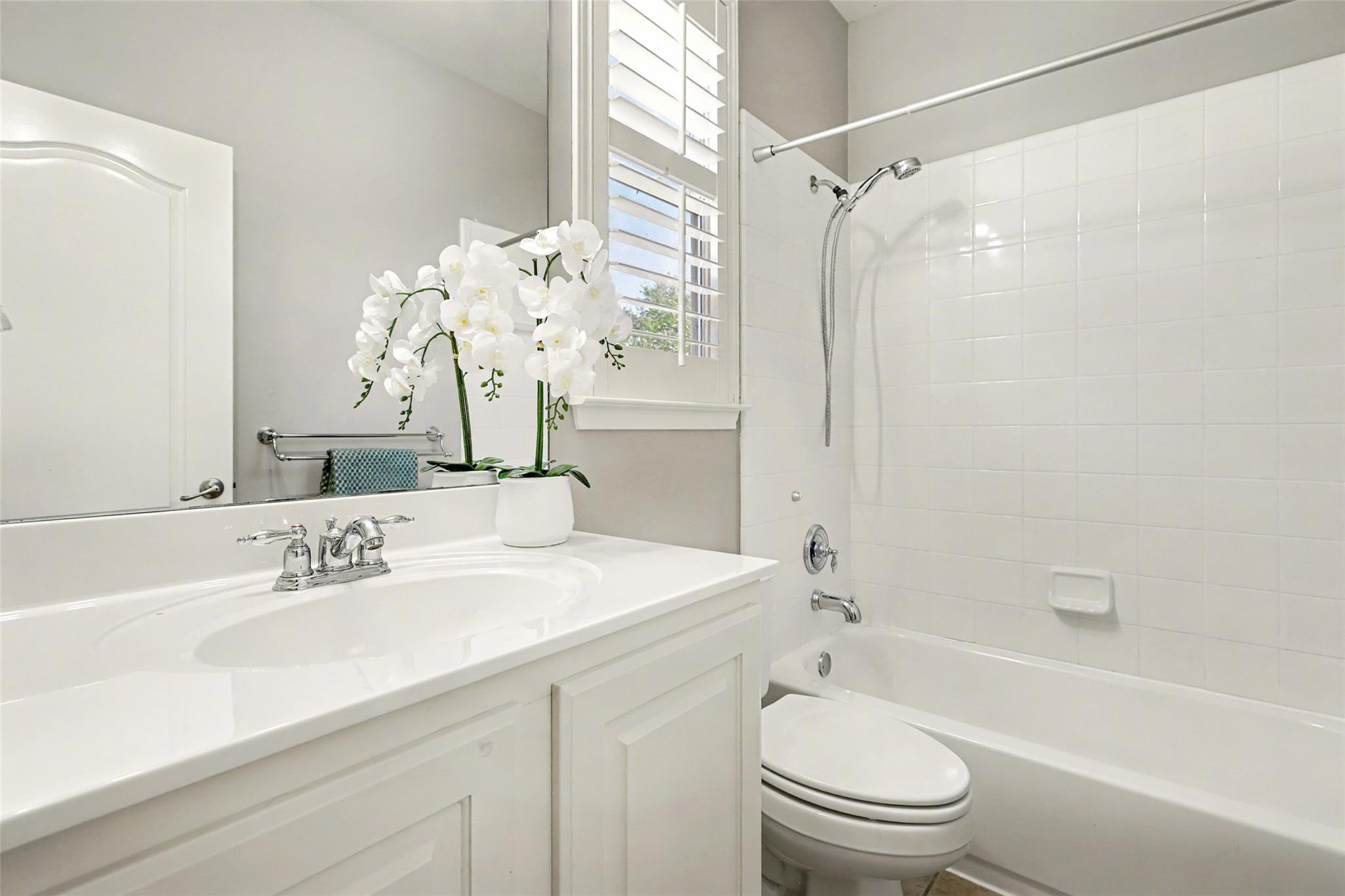 10201 Loxley Ln, Austin, TX 78717