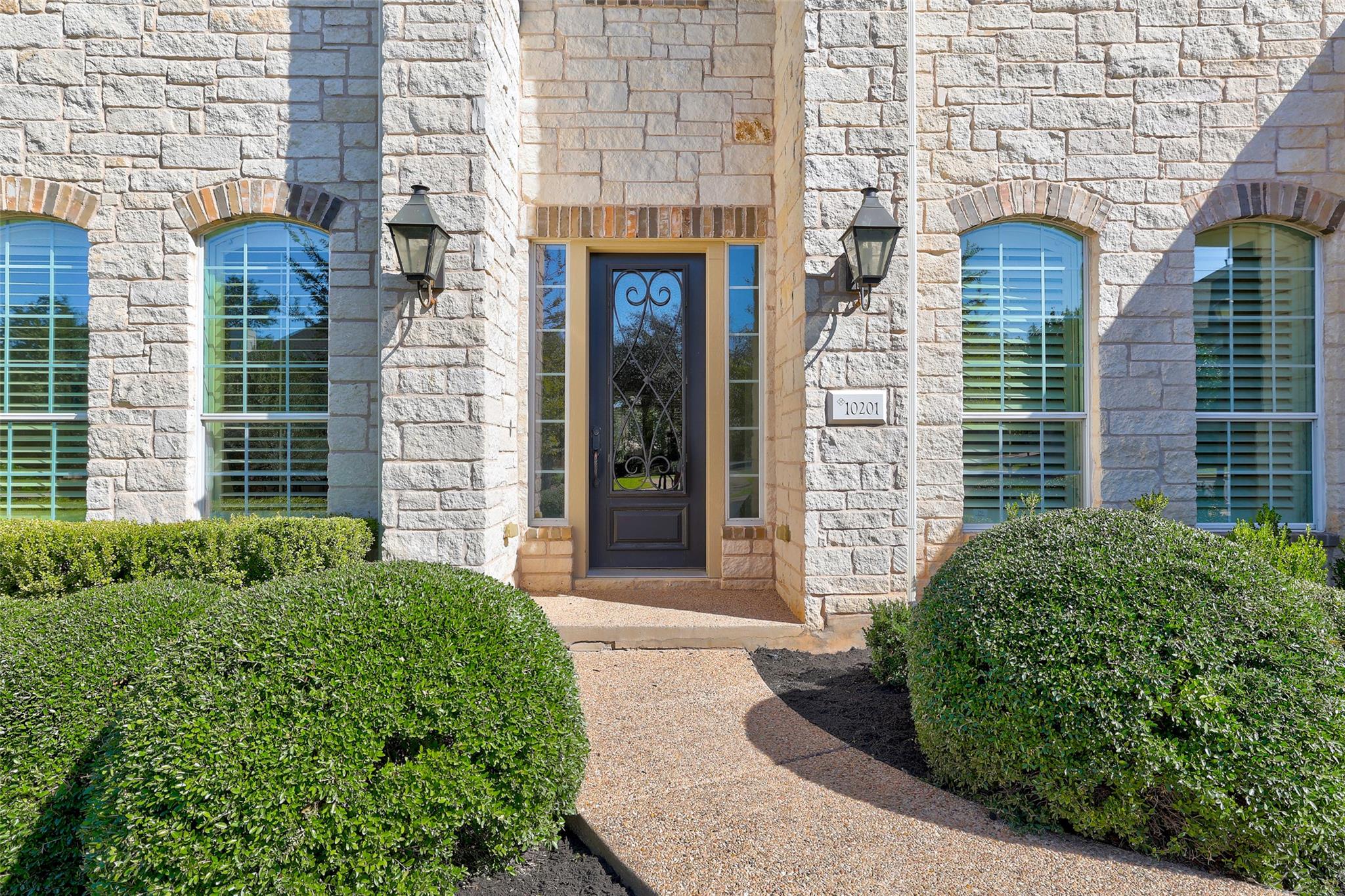 10201 Loxley Ln, Austin, TX 78717