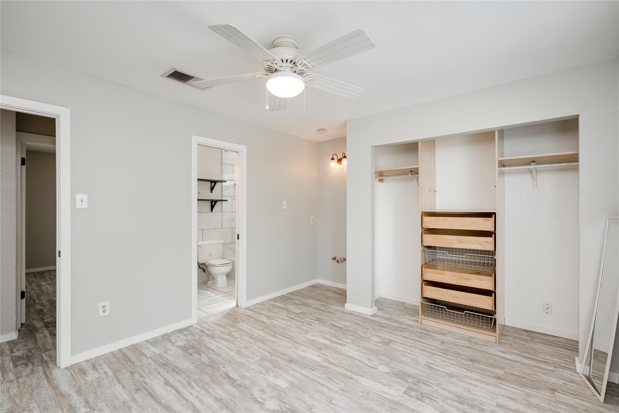 8700 Soho Dr, Austin, TX 78748