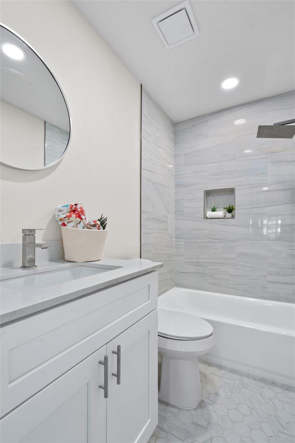 6901 Windrift Way, Austin, TX 78745