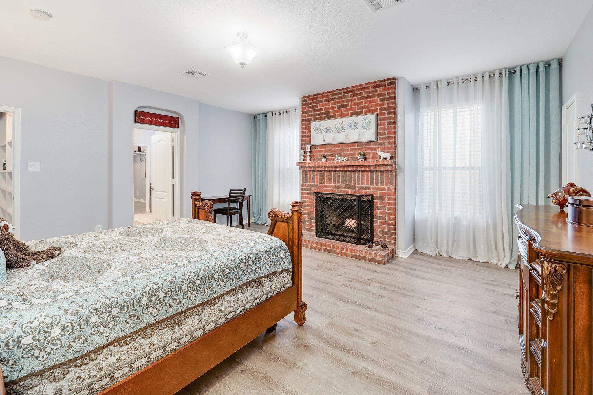 2500 Midnight Star Dr, Cedar Park, TX 78613