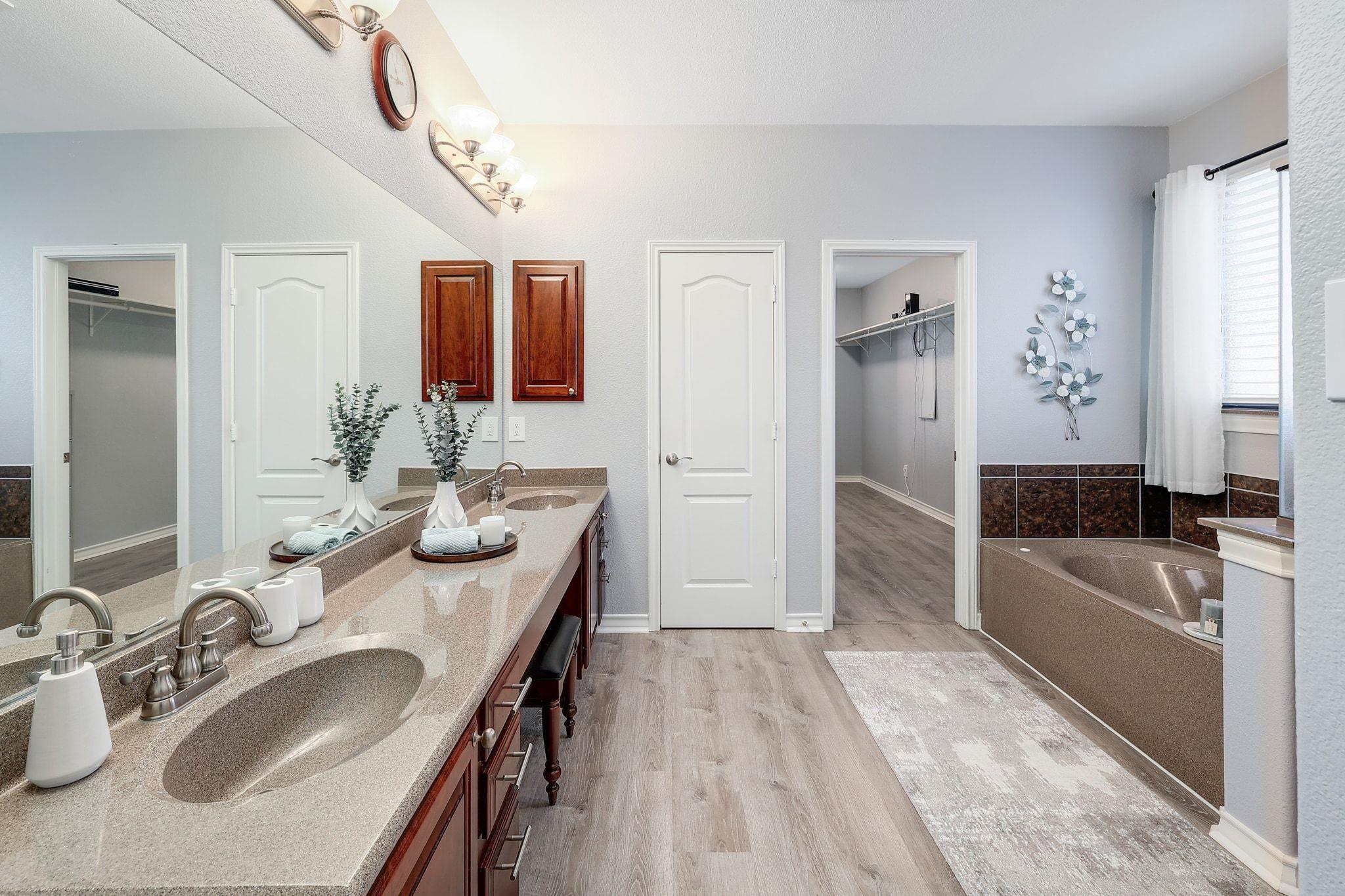 2500 Midnight Star Dr, Cedar Park, TX 78613