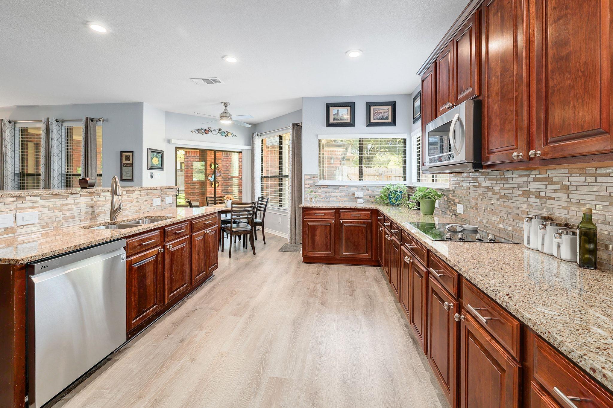 2500 Midnight Star Dr, Cedar Park, TX 78613