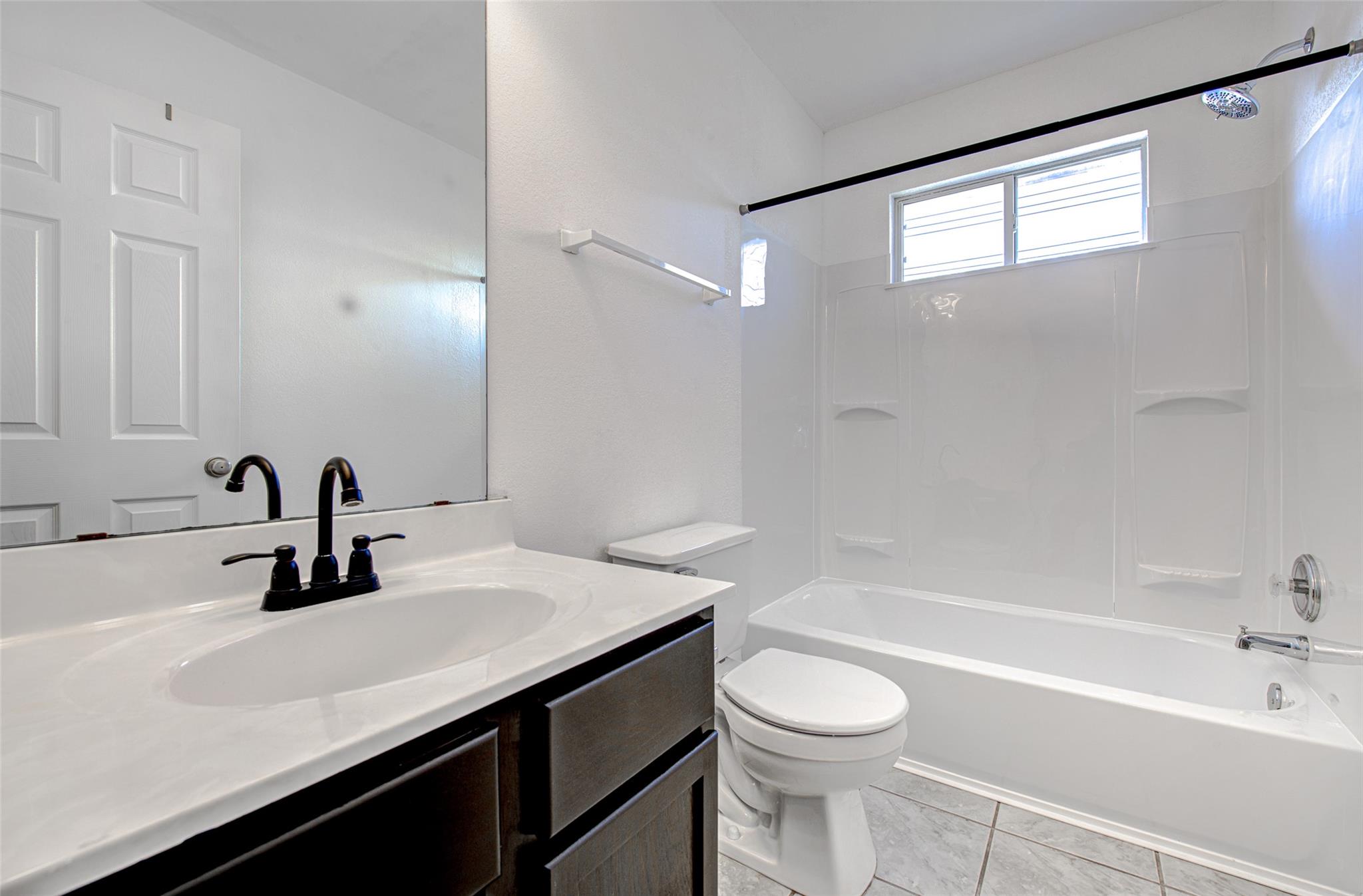 9803 Tully Weary Ln, Temple, TX 76502