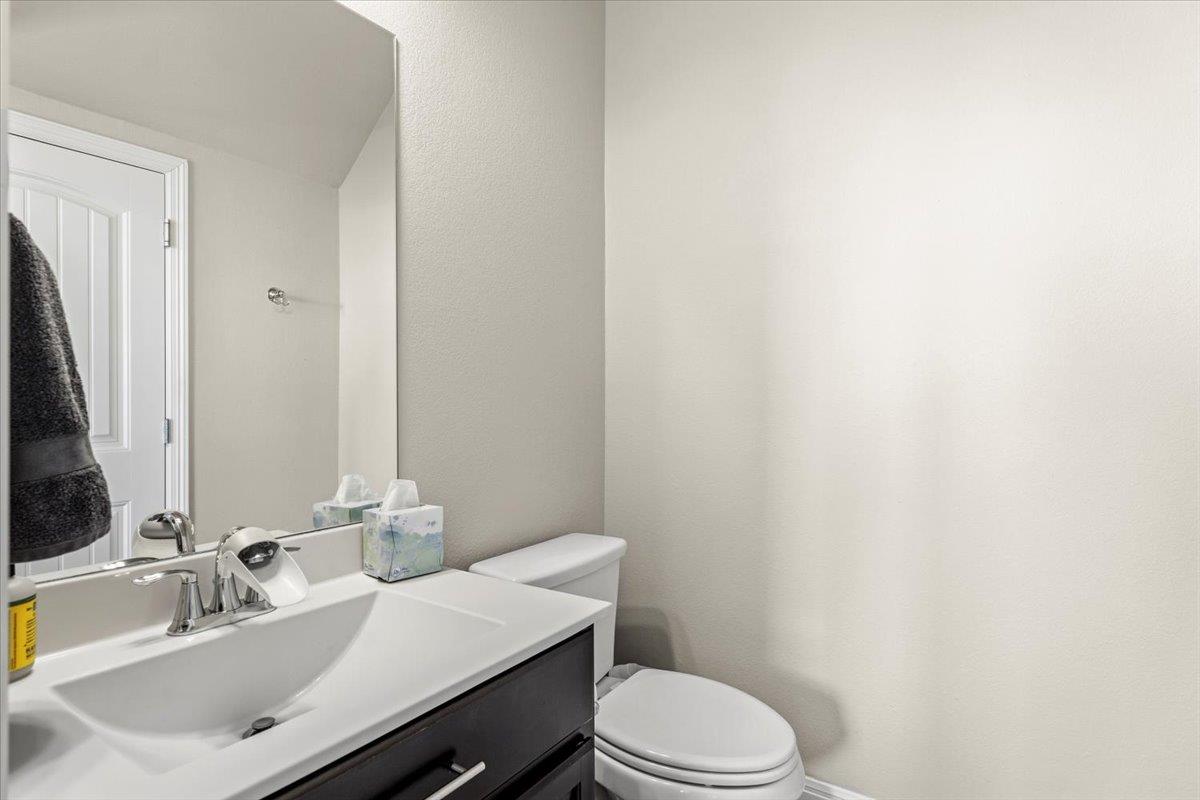 18008 Crimson Apple Way, Pflugerville, TX 78660