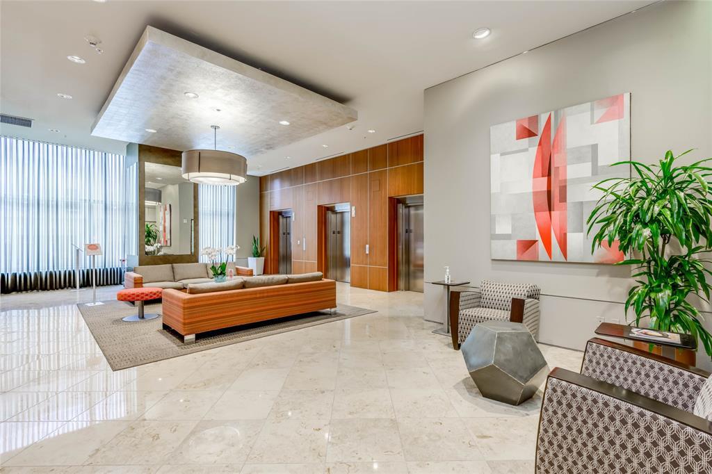 555 E 5th St # 911, Austin, TX 78701