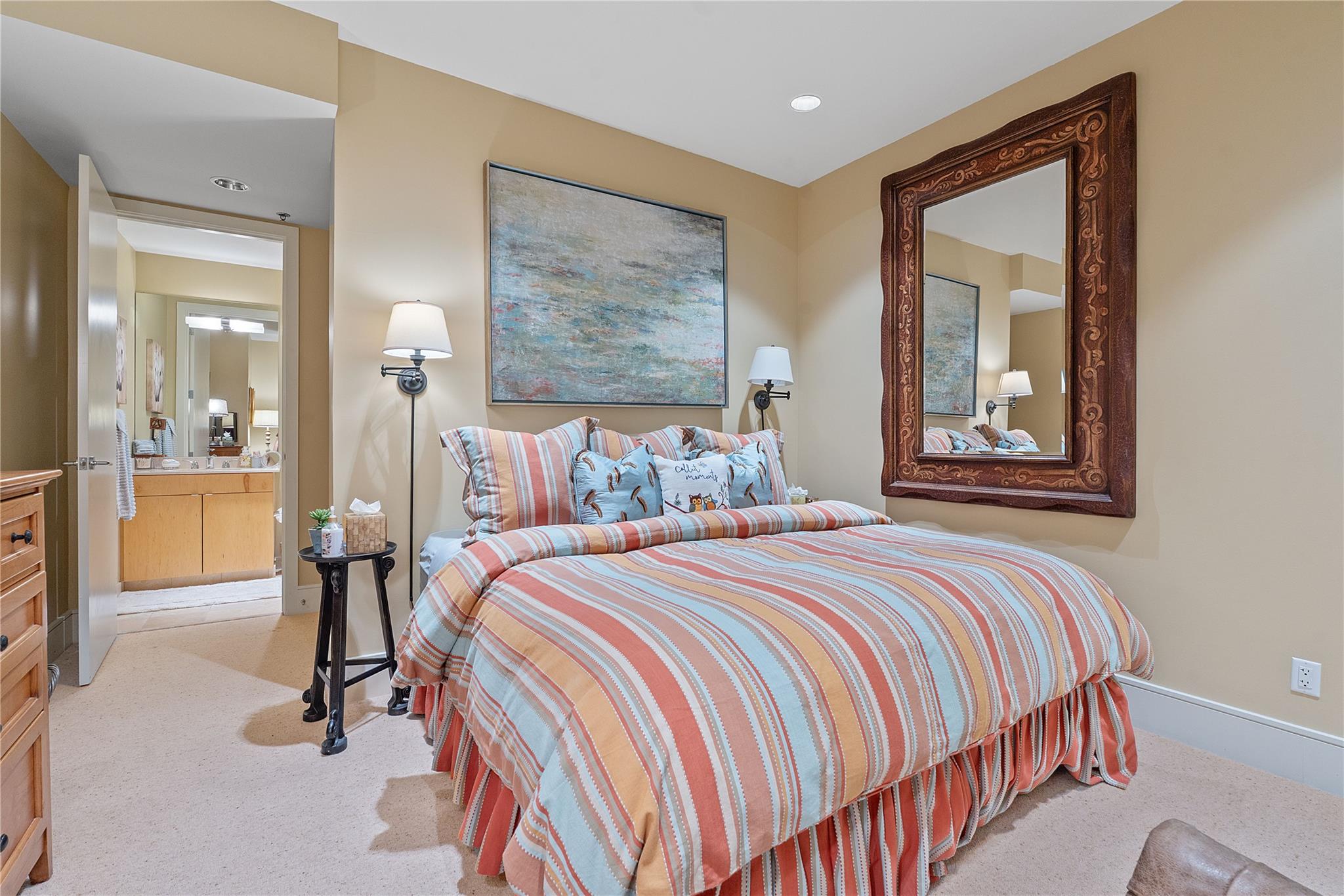 555 E 5th St # 911, Austin, TX 78701