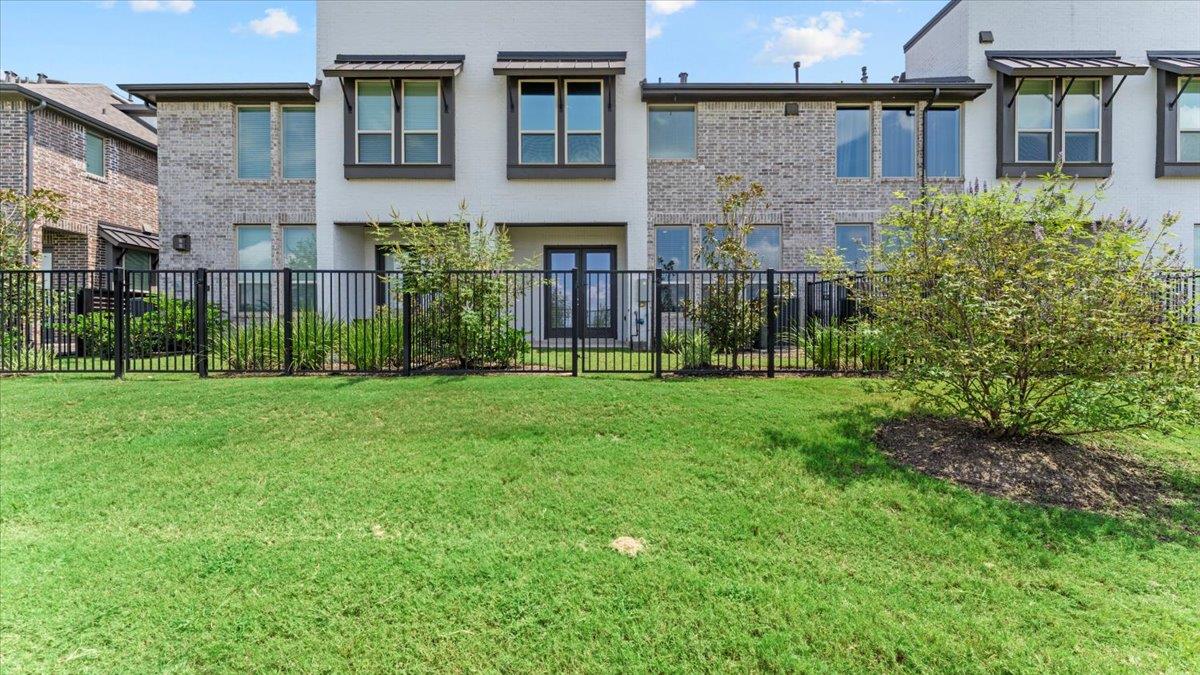 16627 Lake Austin St, Cypress, TX 77433