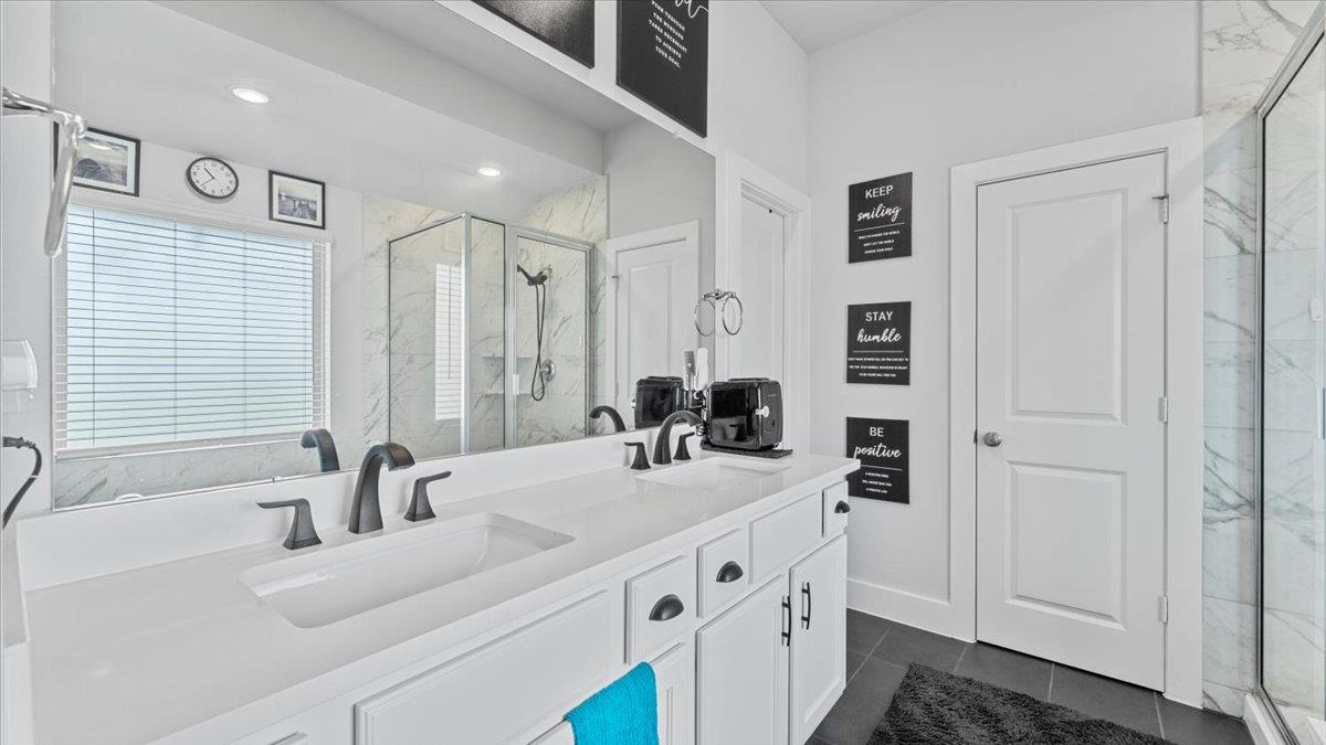 16627 Lake Austin St, Cypress, TX 77433