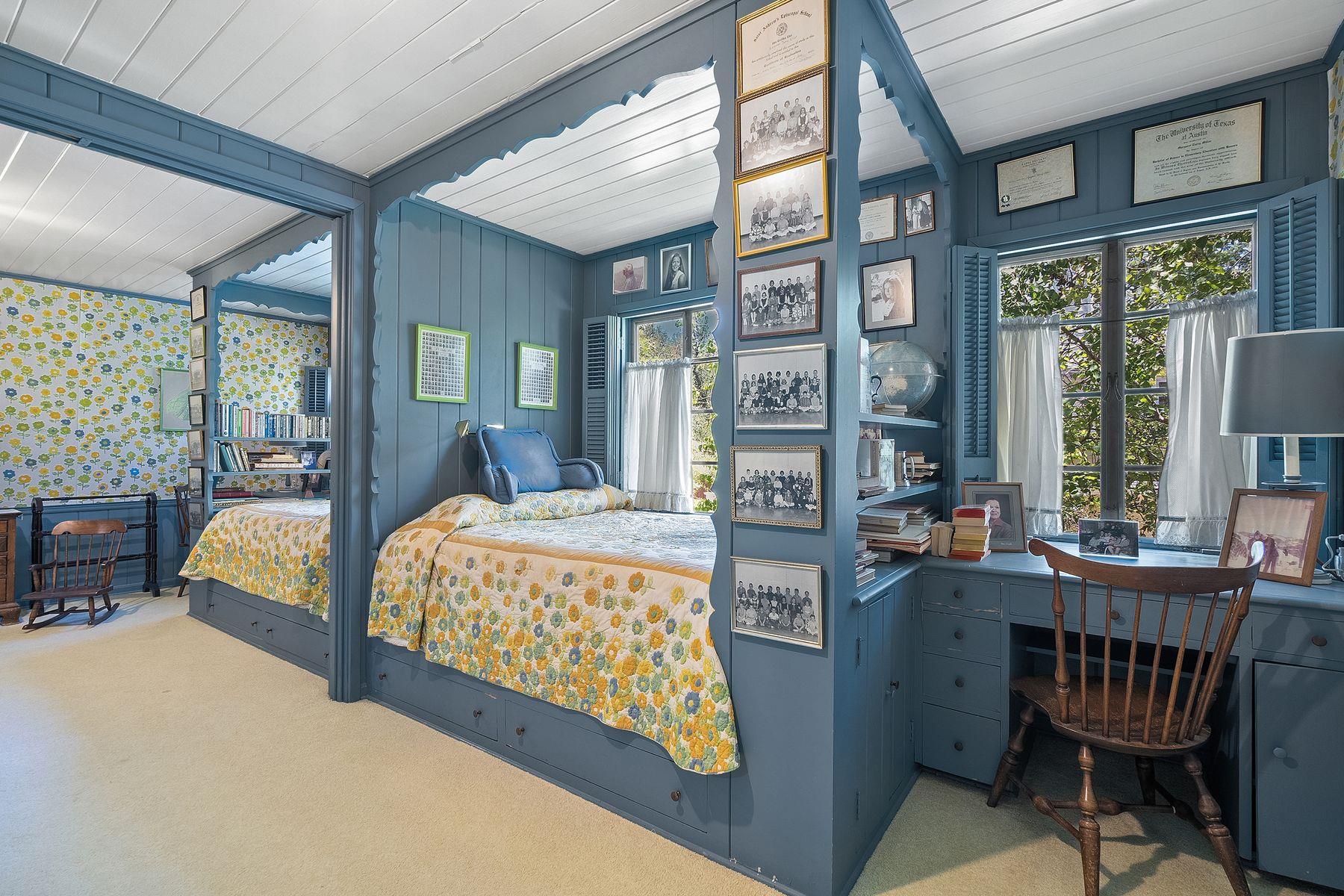 1510 Gaston Ave, Austin, TX 78703