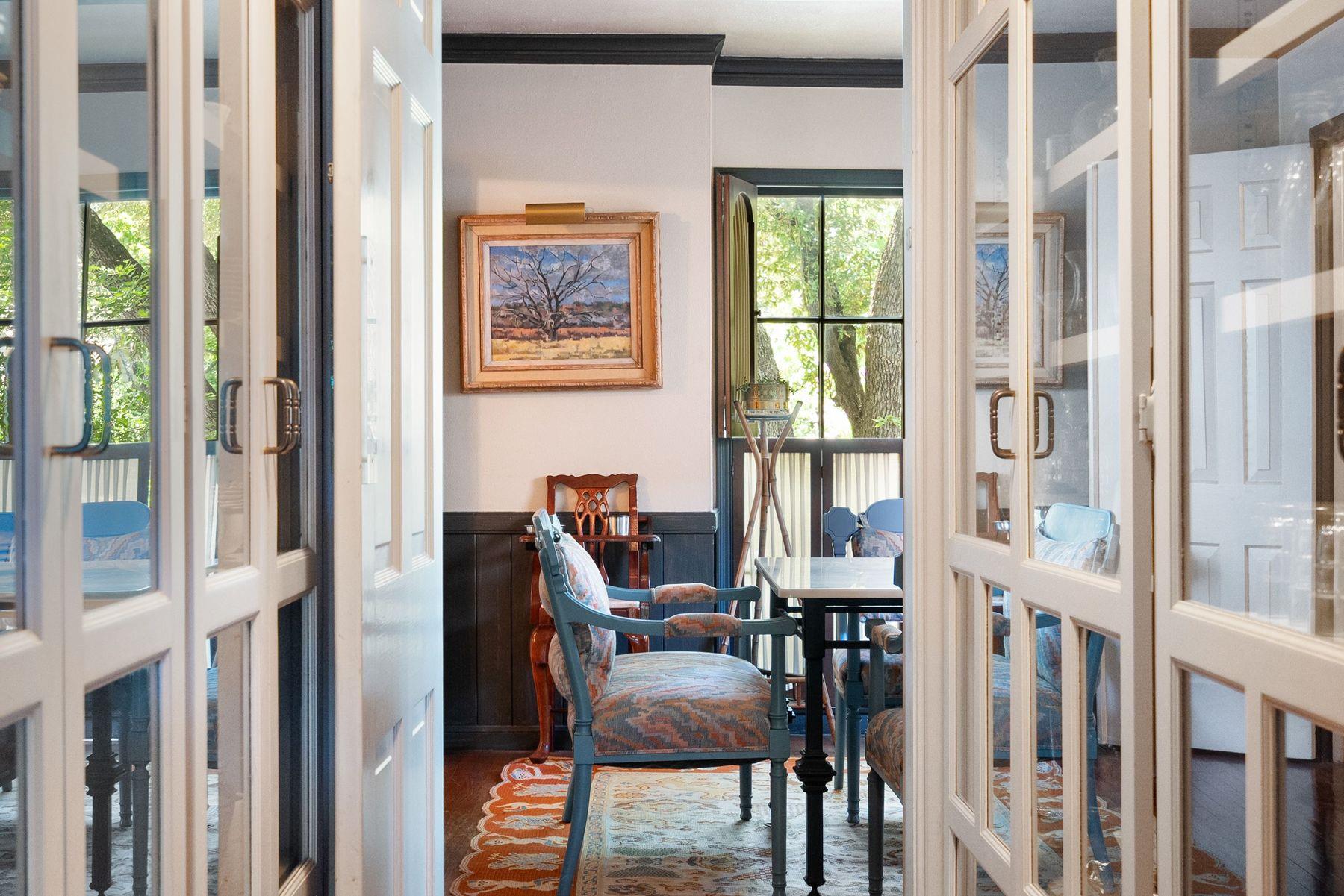 1510 Gaston Ave, Austin, TX 78703