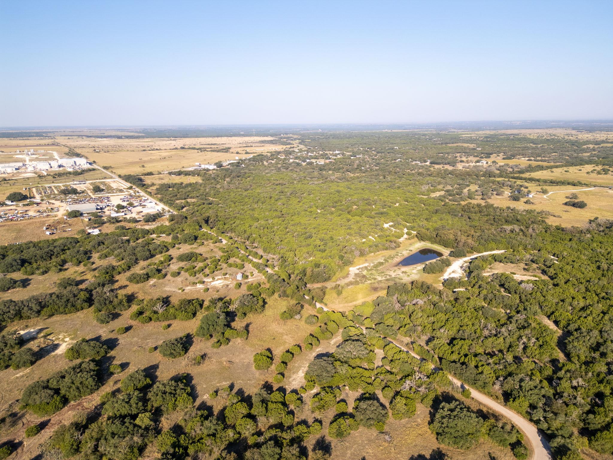 112 Loop 308, Briggs, TX 78608