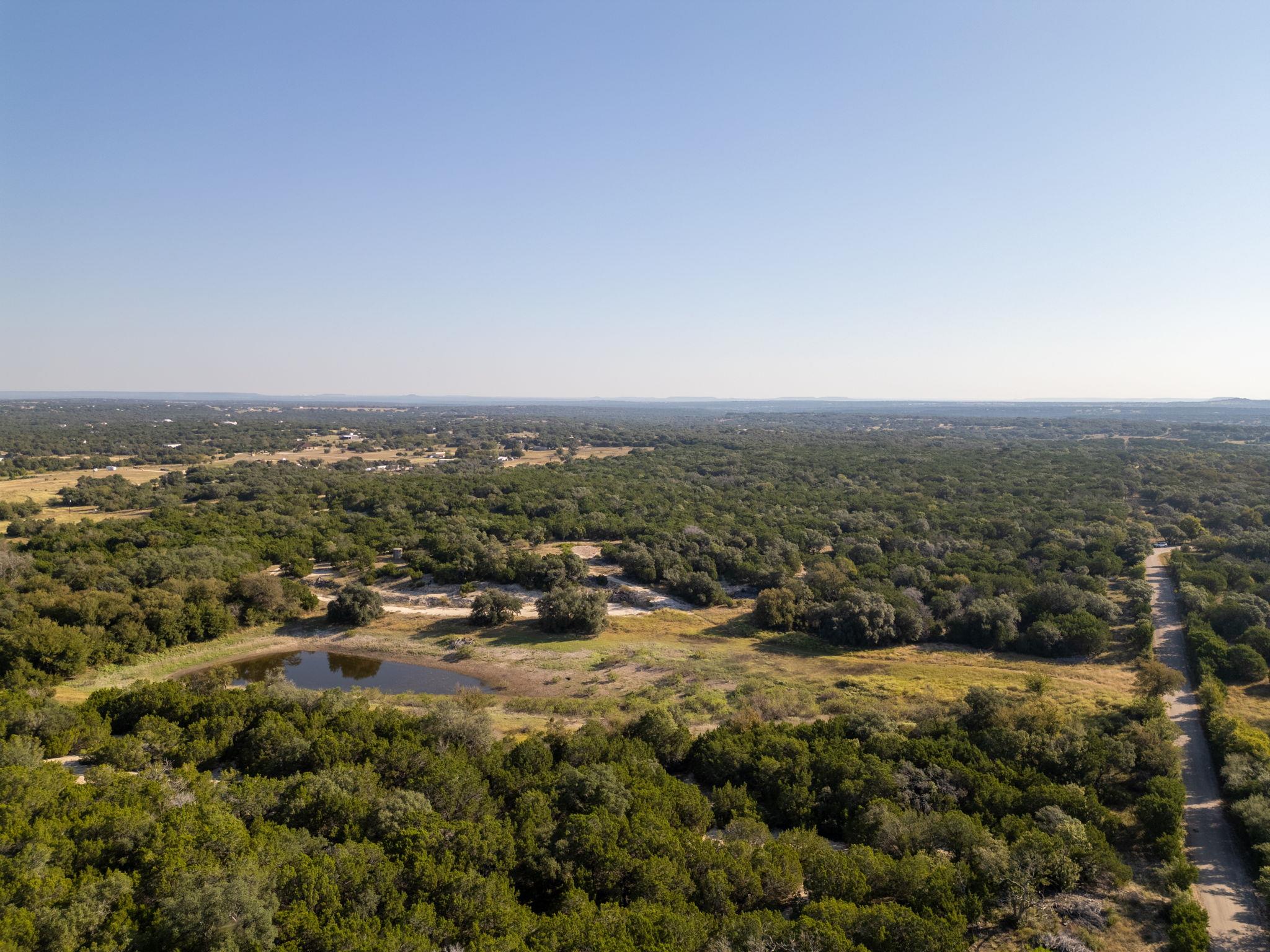 112 Loop 308, Briggs, TX 78608