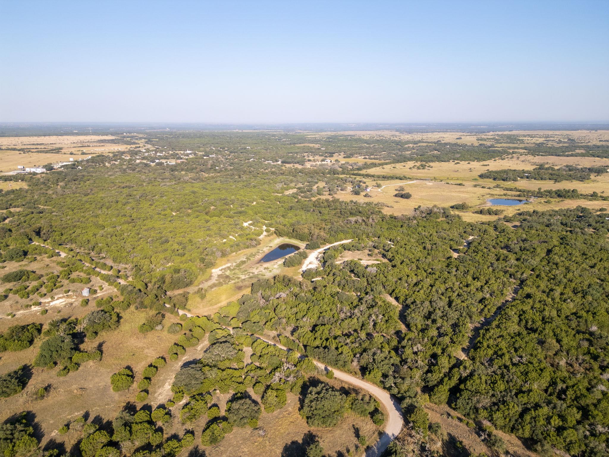 112 Loop 308, Briggs, TX 78608