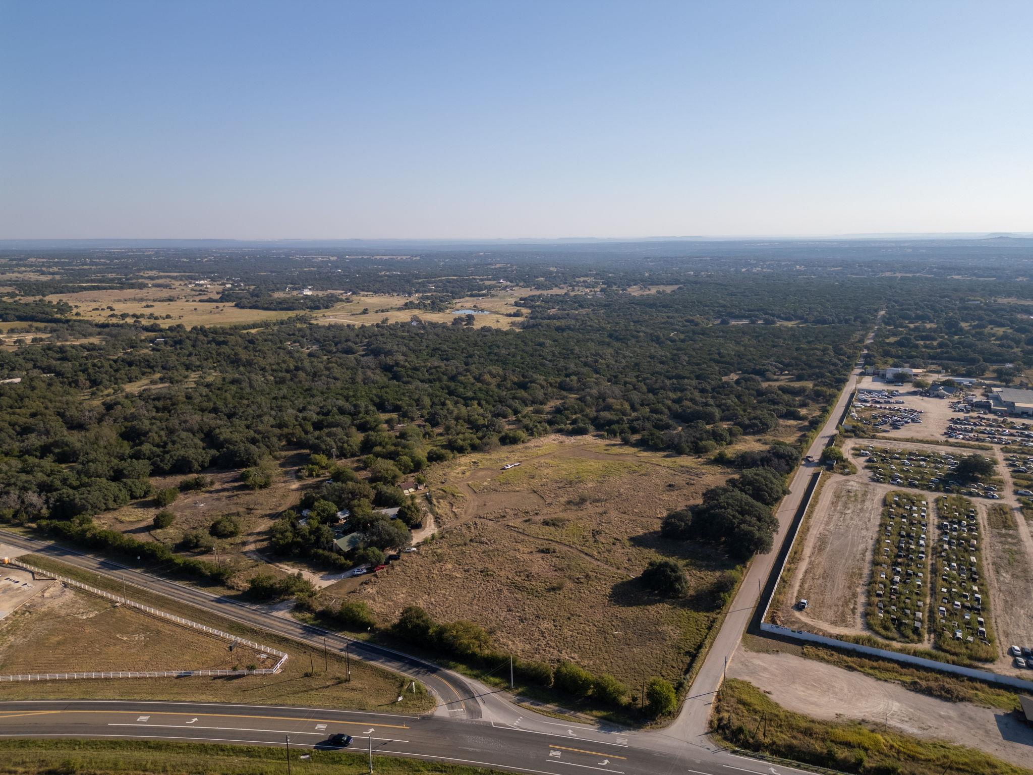 112 Loop 308, Briggs, TX 78608