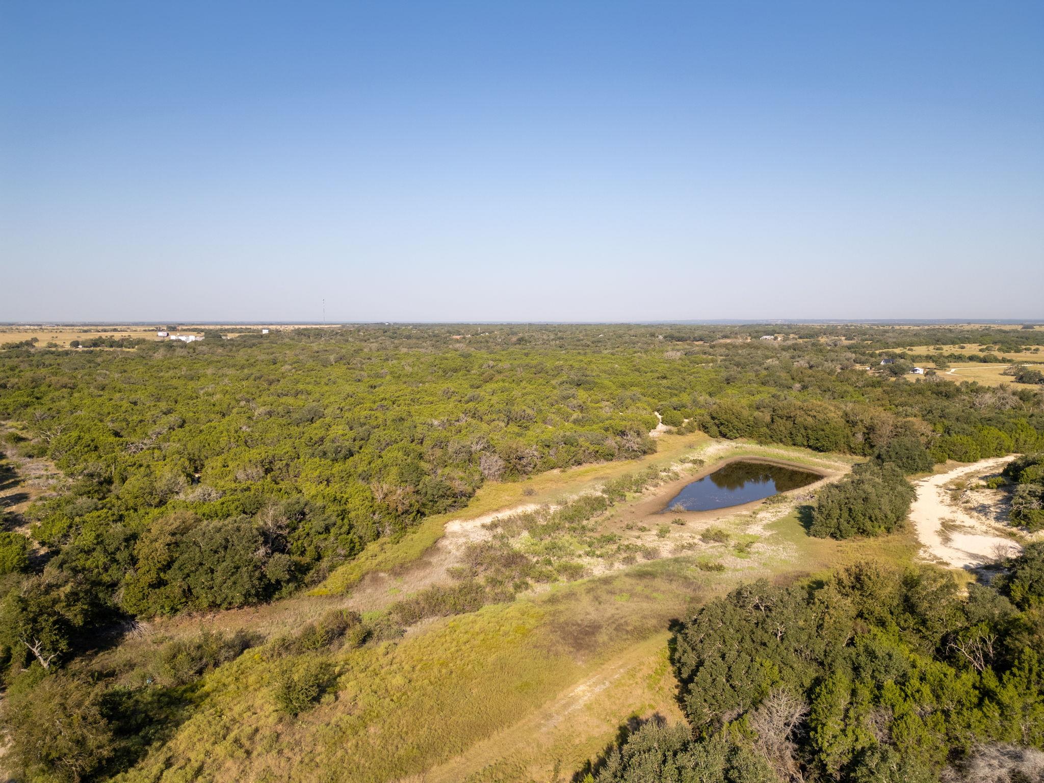 112 Loop 308, Briggs, TX 78608