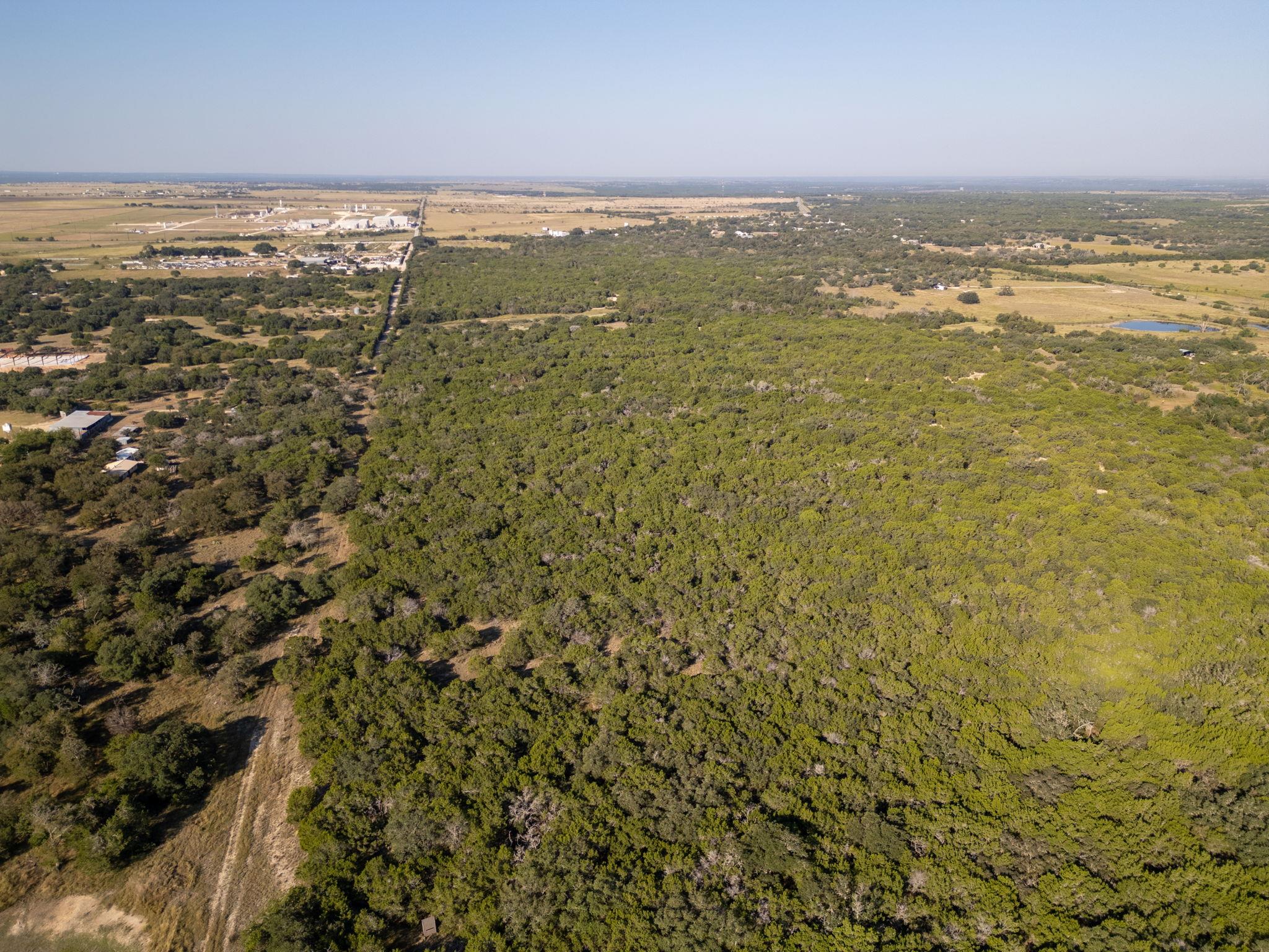 112 Loop 308, Briggs, TX 78608