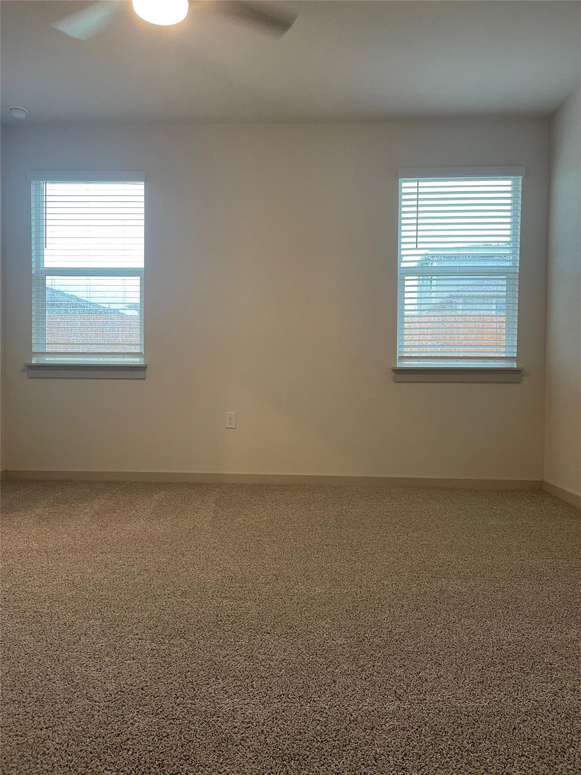 13900 Zuhause Dr, Pflugerville, TX 78660