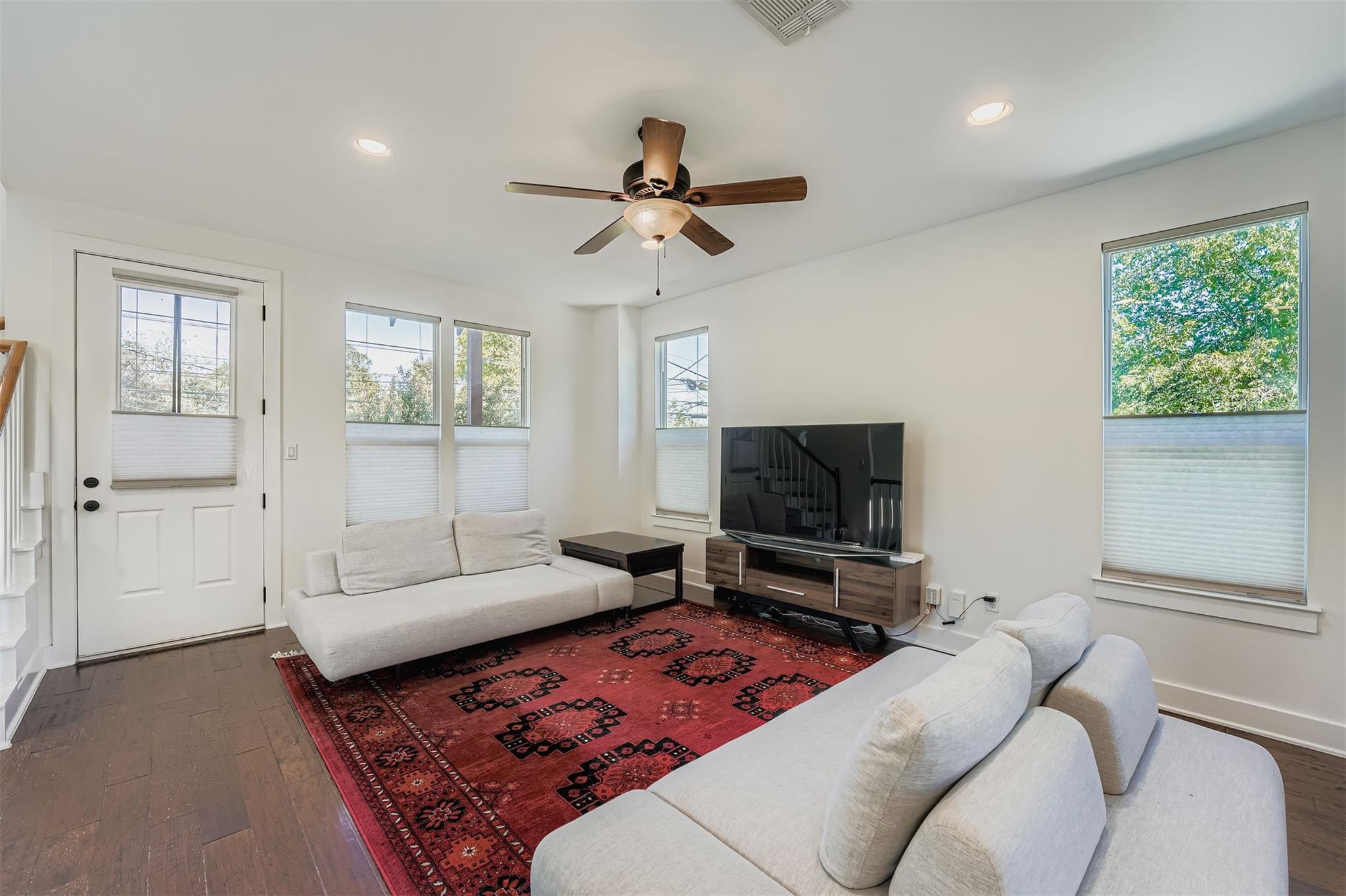 2709 E 13th St, Austin, TX 78702