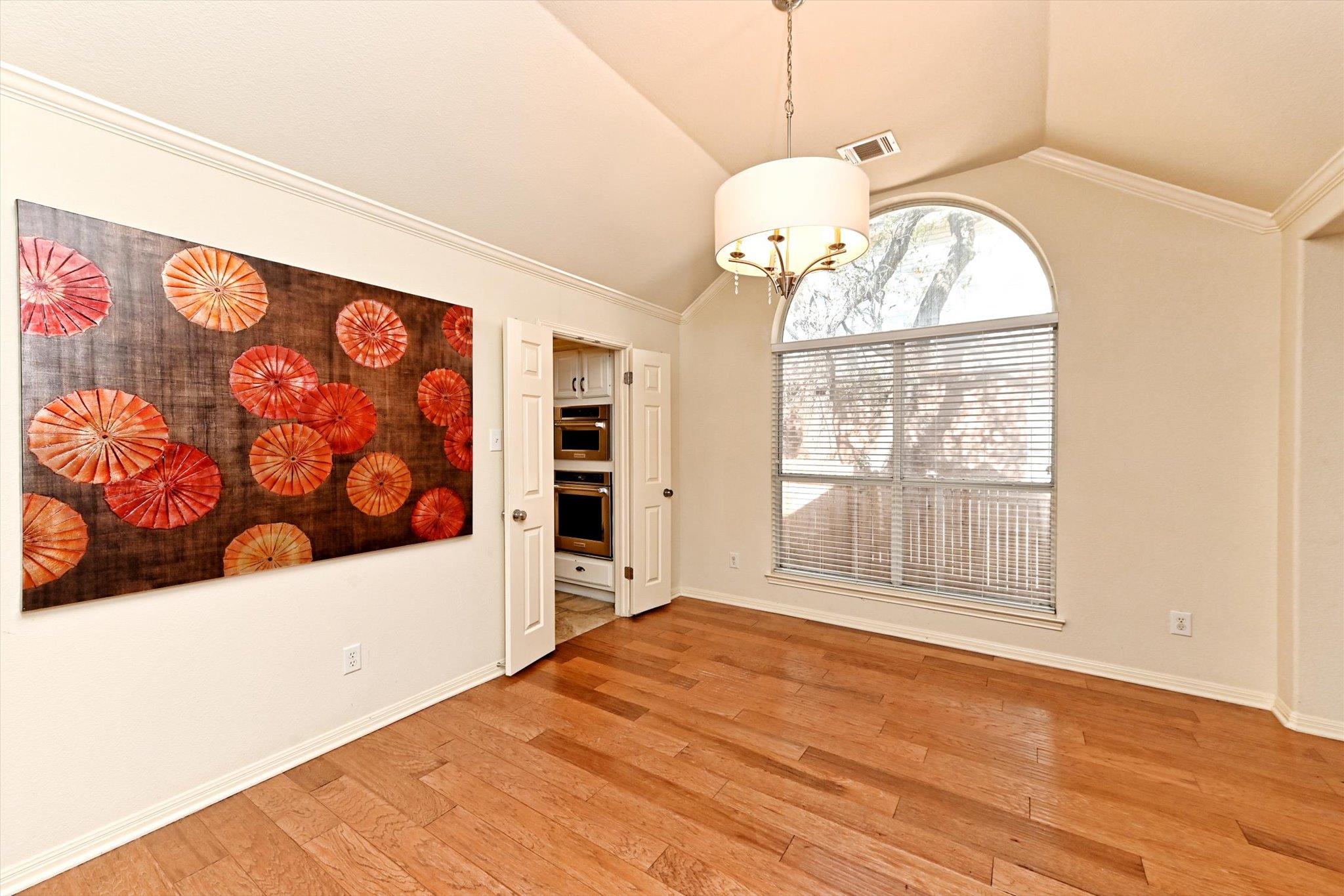 13004 Scofield Farms Dr, Austin, TX 78727